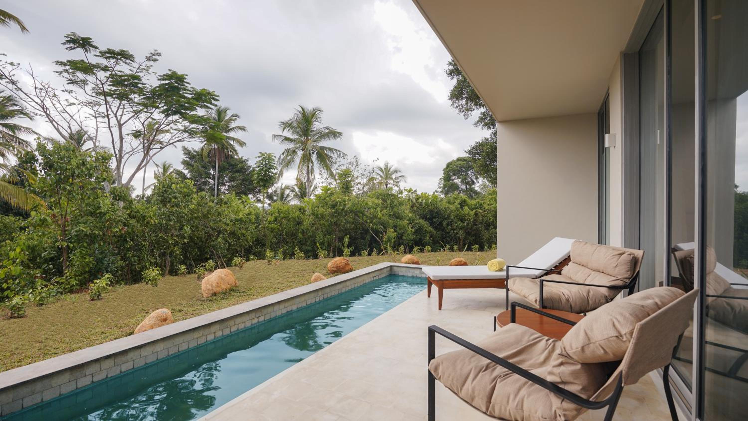 Sunset Villa with Pool photo 3