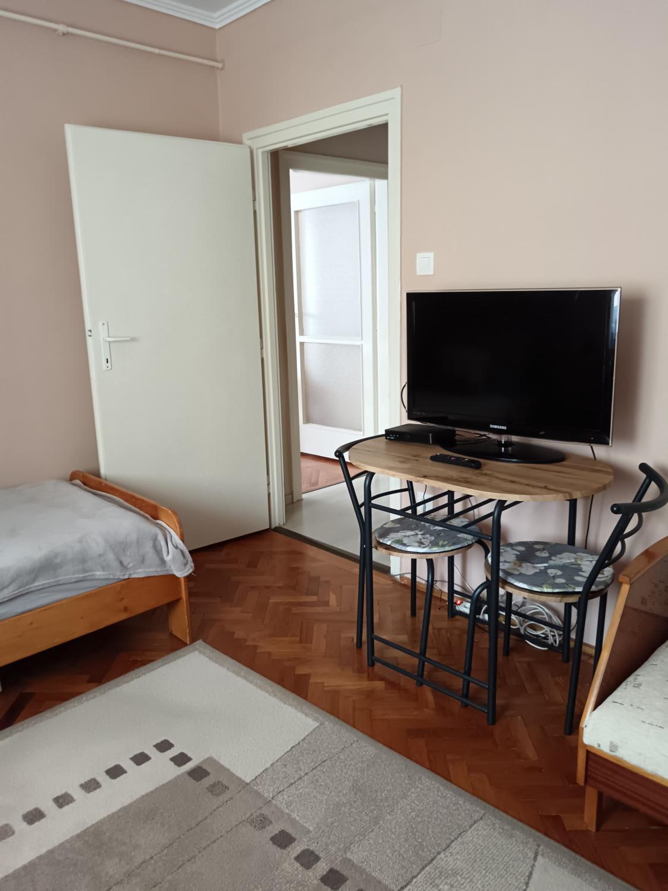 Two-Bedroom Apartment photo 2