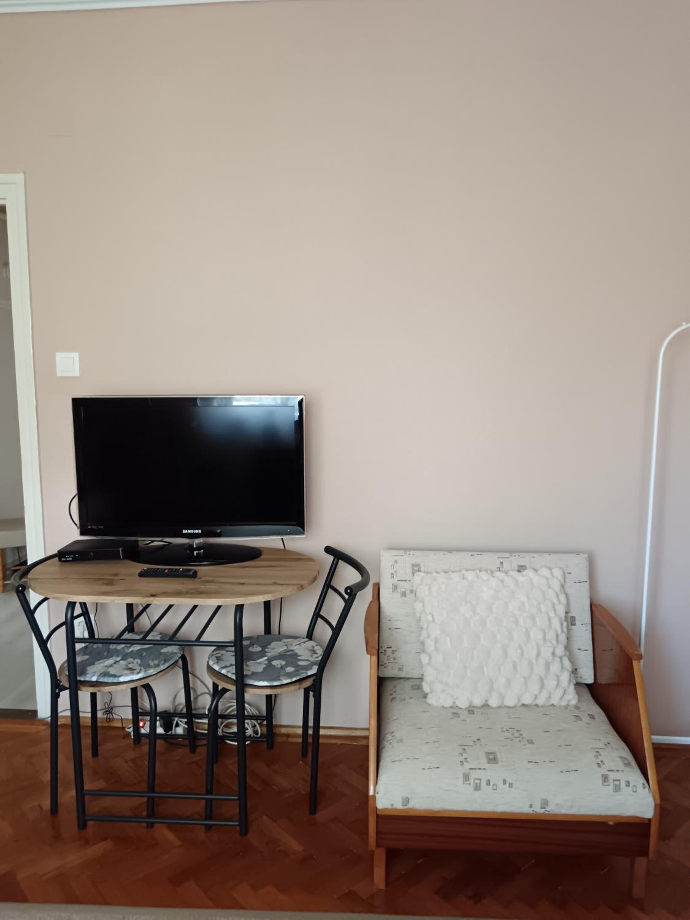 Two-Bedroom Apartment photo 3