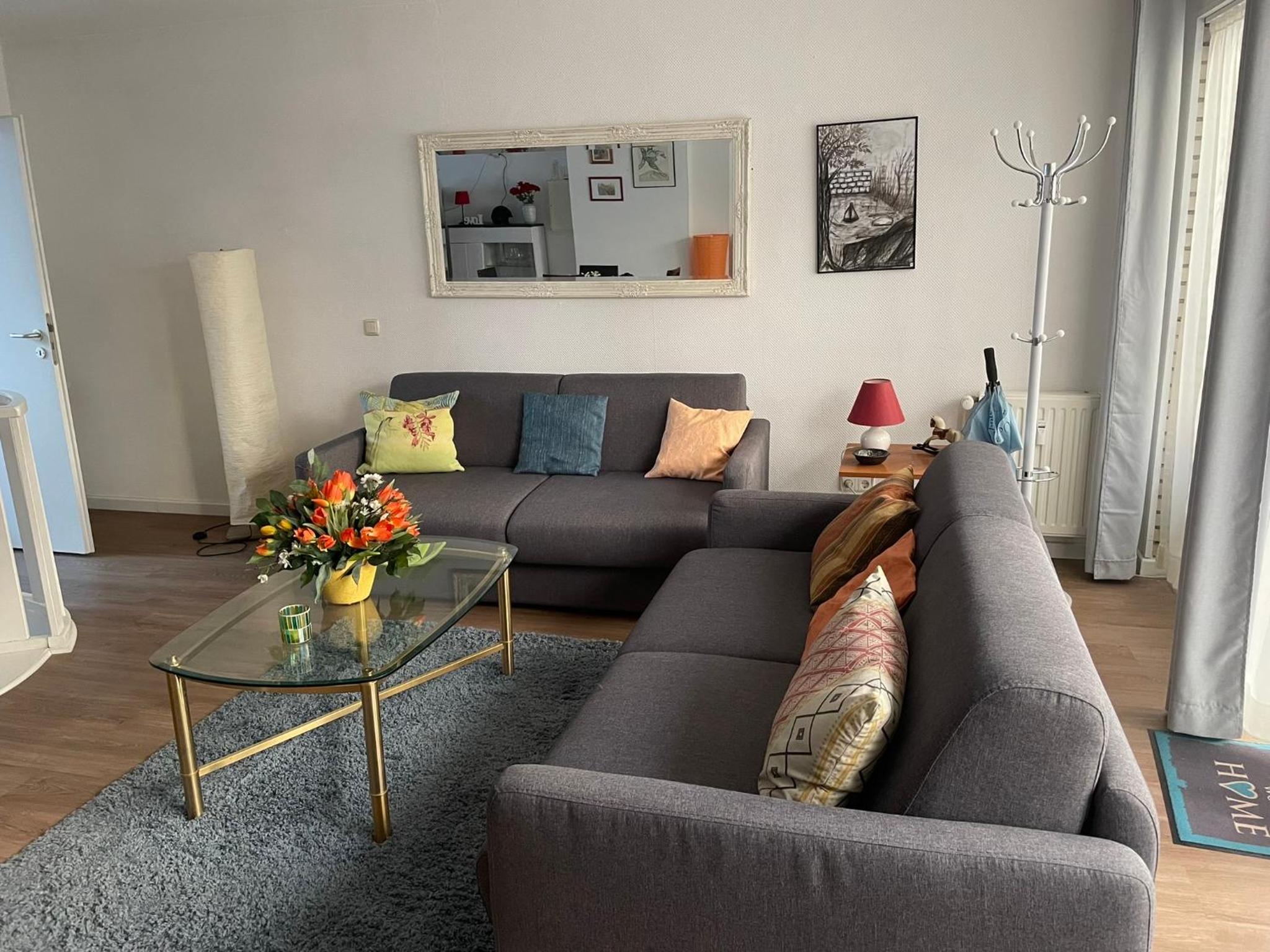 One-Bedroom Apartment photo 3