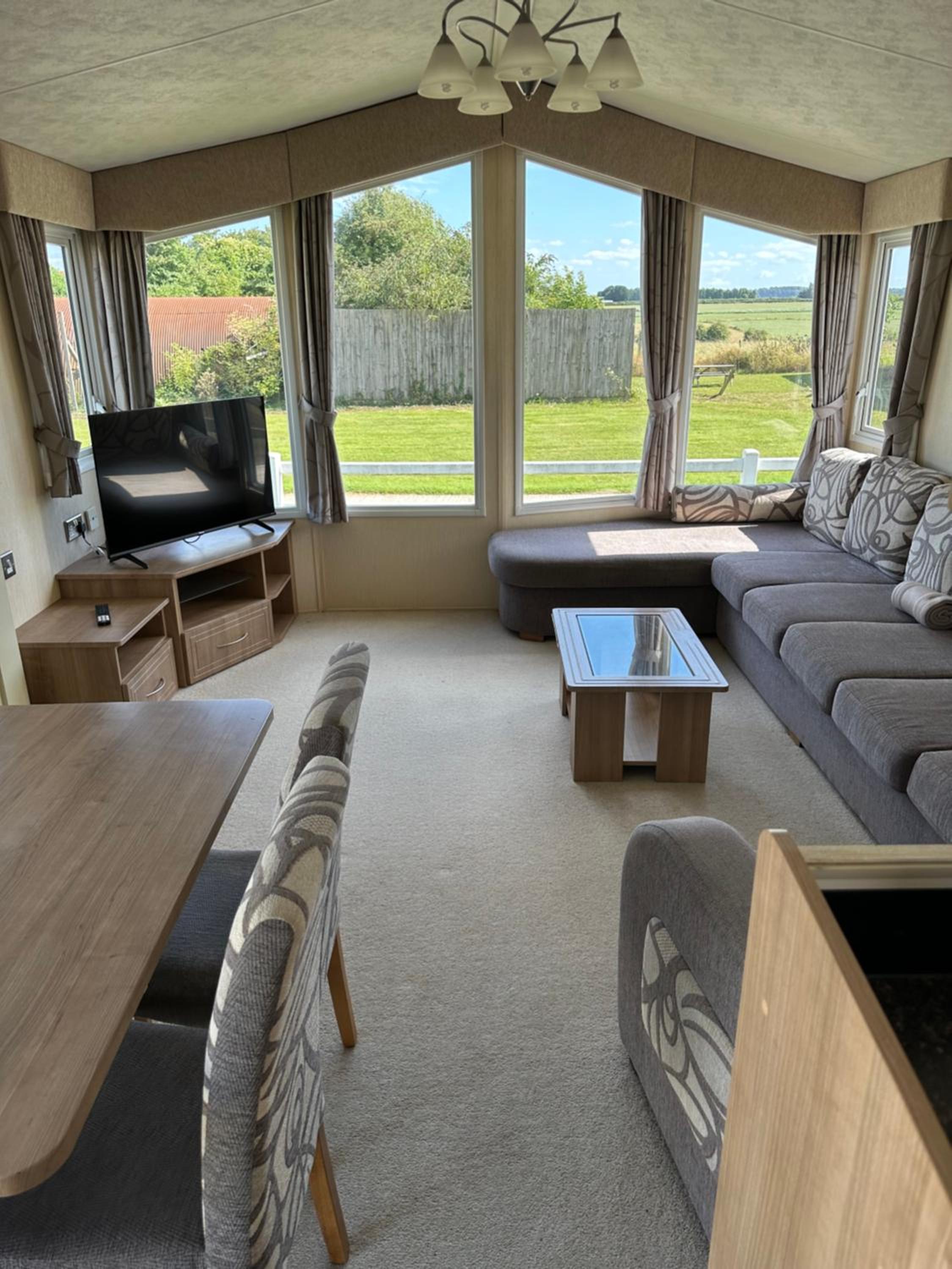 Three-Bedroom House photo 1