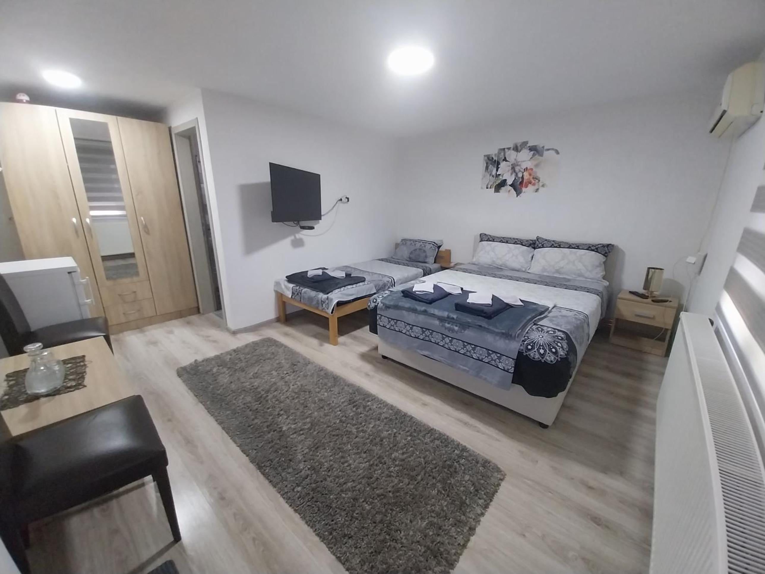 Triple Room photo 3