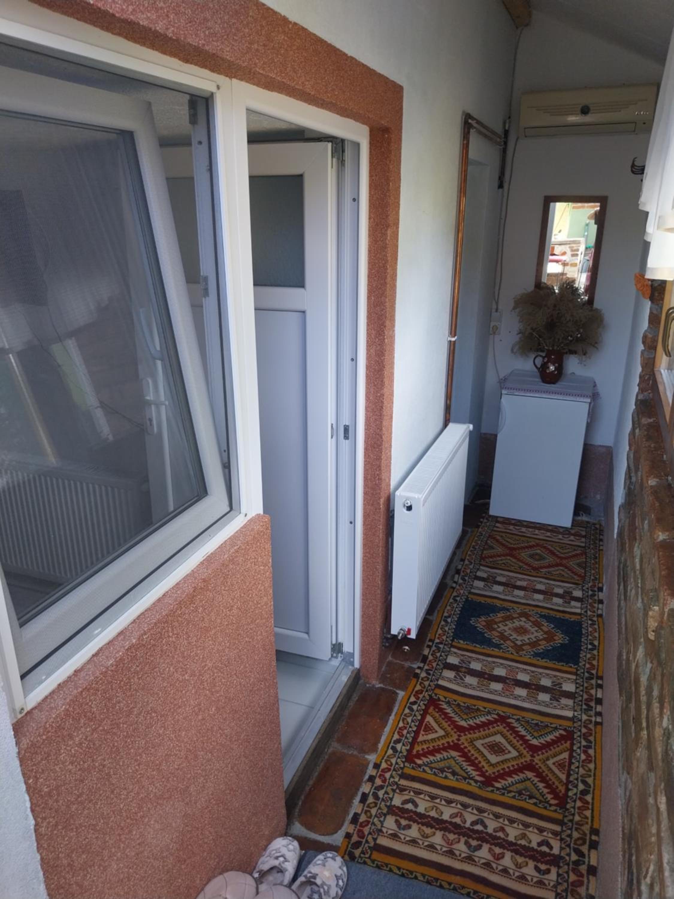Deluxe Double Room (2 Adults + 1 Child) photo 3