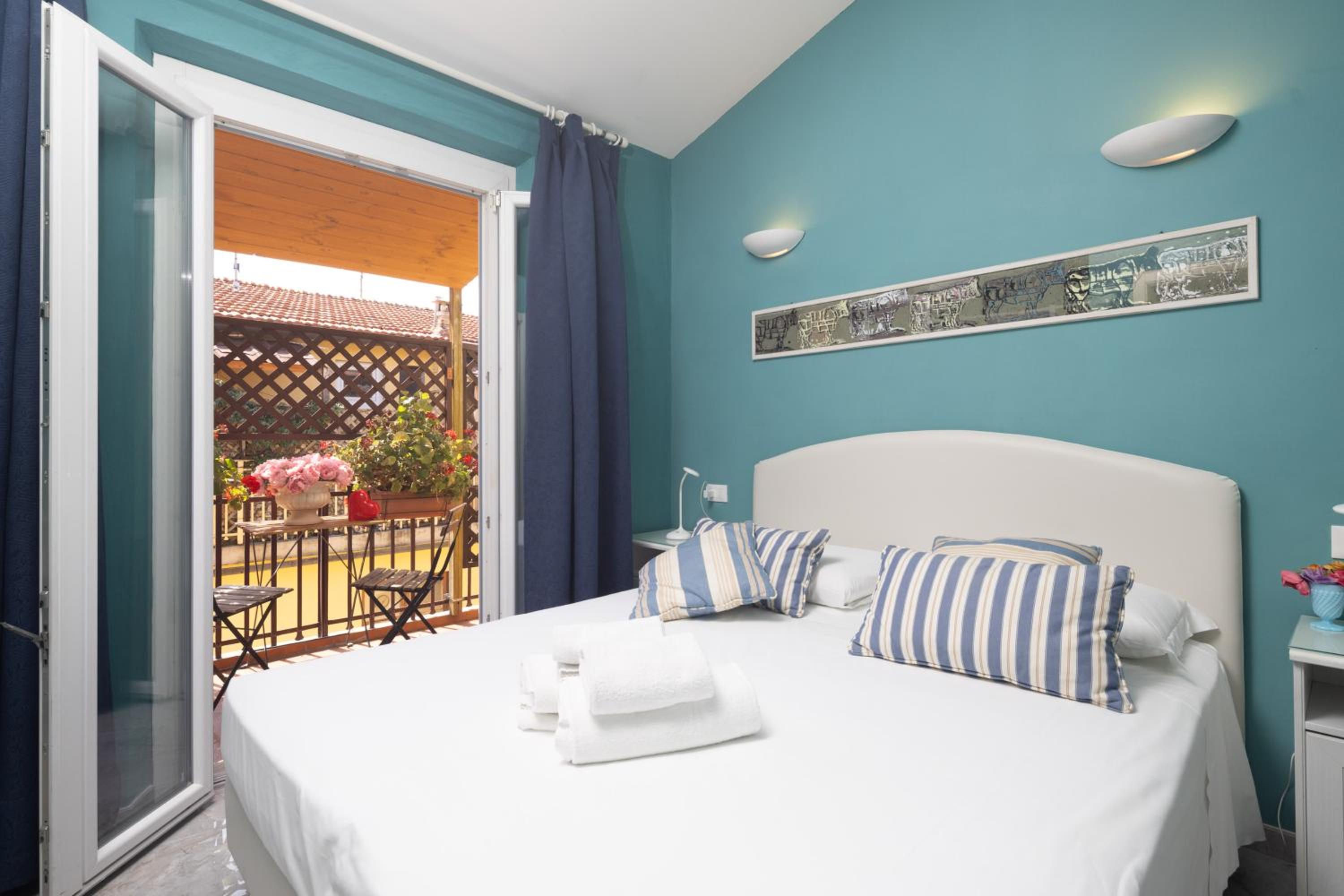 Double Room with Balcony photo 1