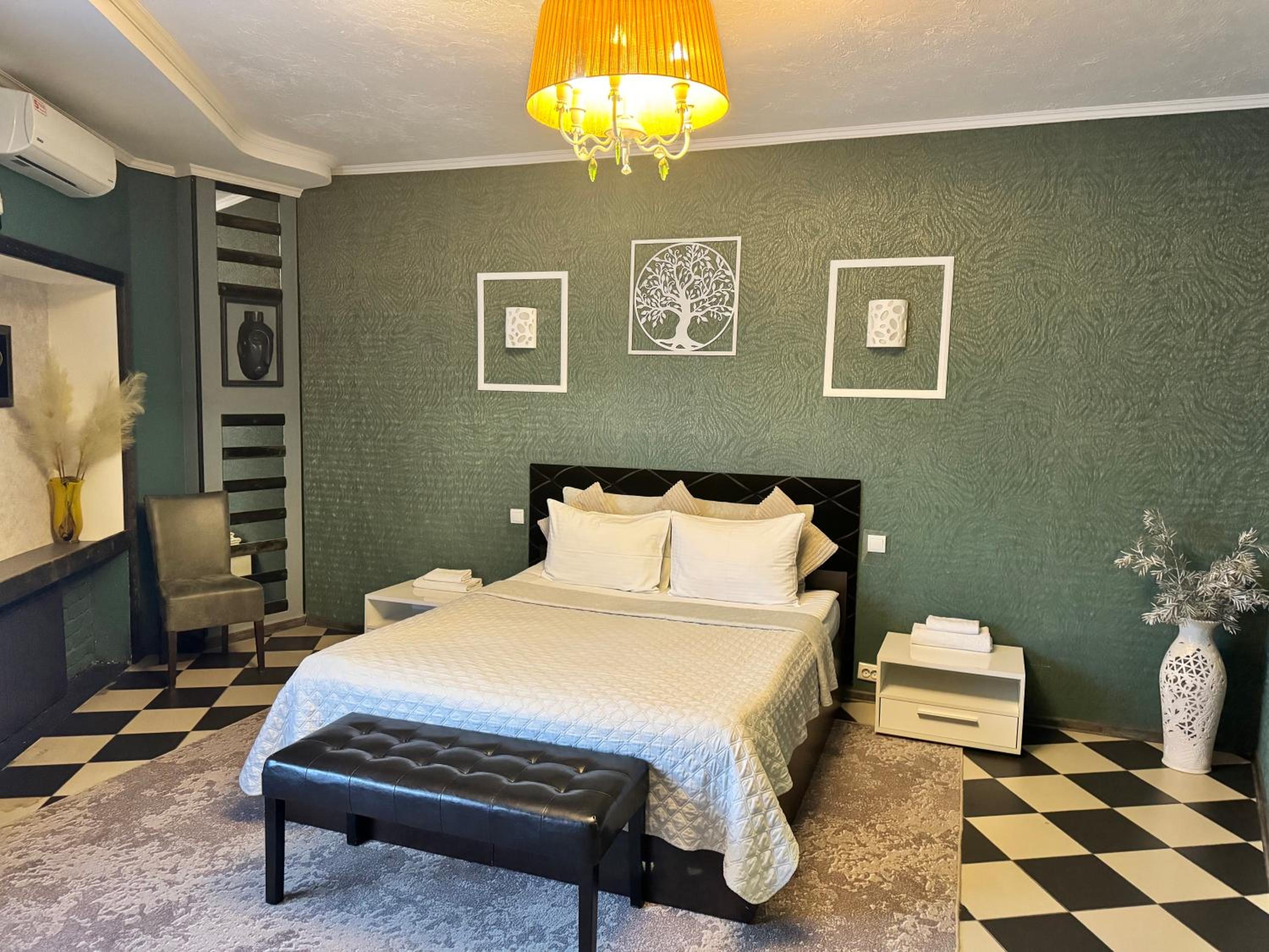 Deluxe Apartment