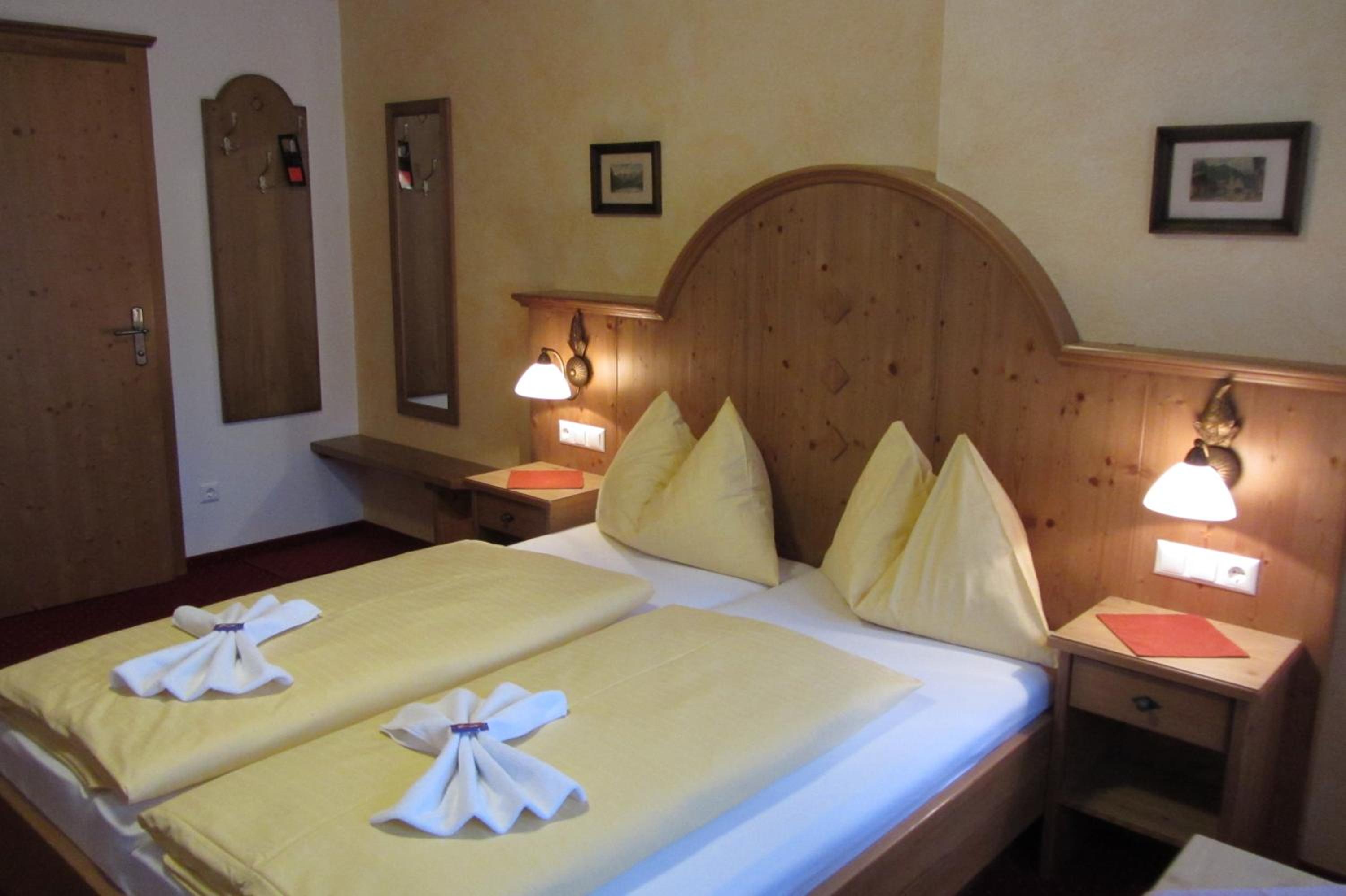 Double Room - Photo 1
