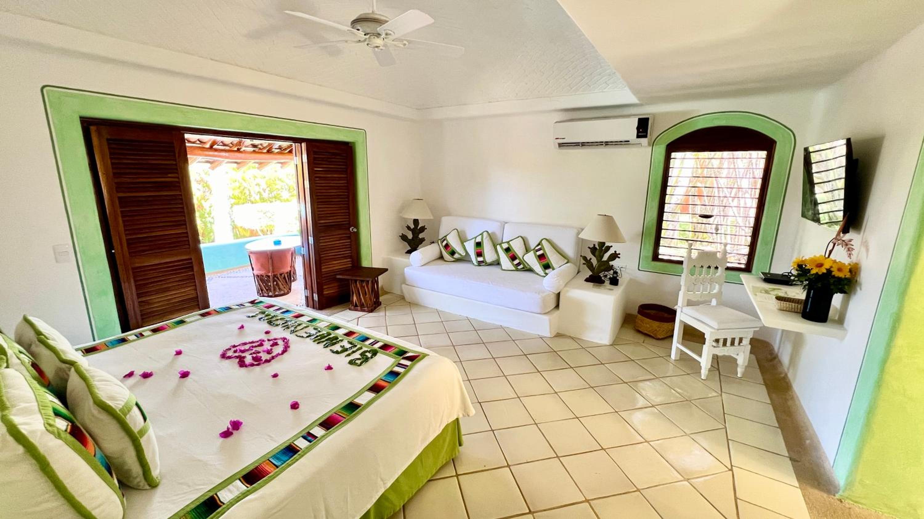 Suite with Garden View photo 3