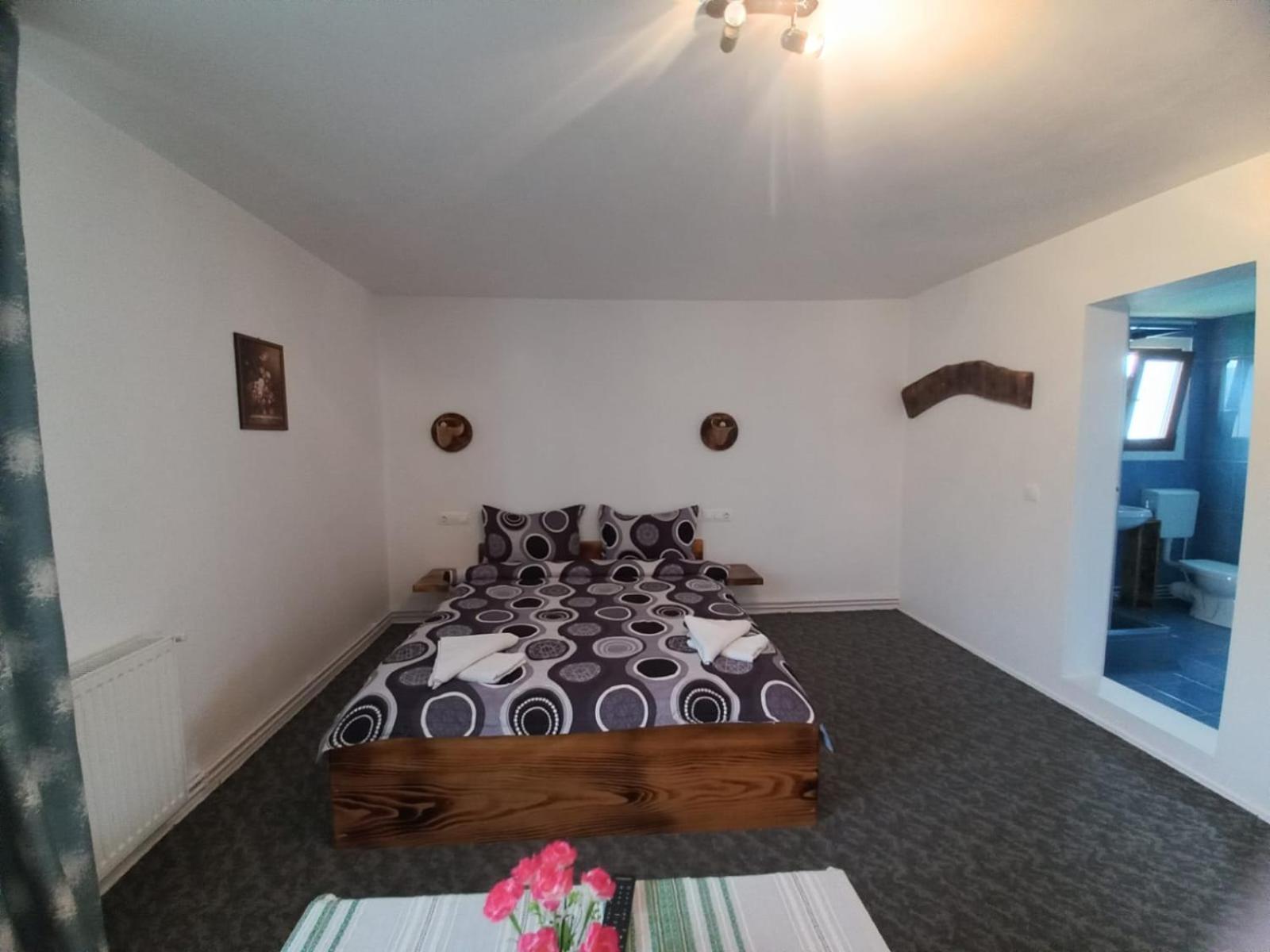 Triple Room with Private Bathroom photo 1
