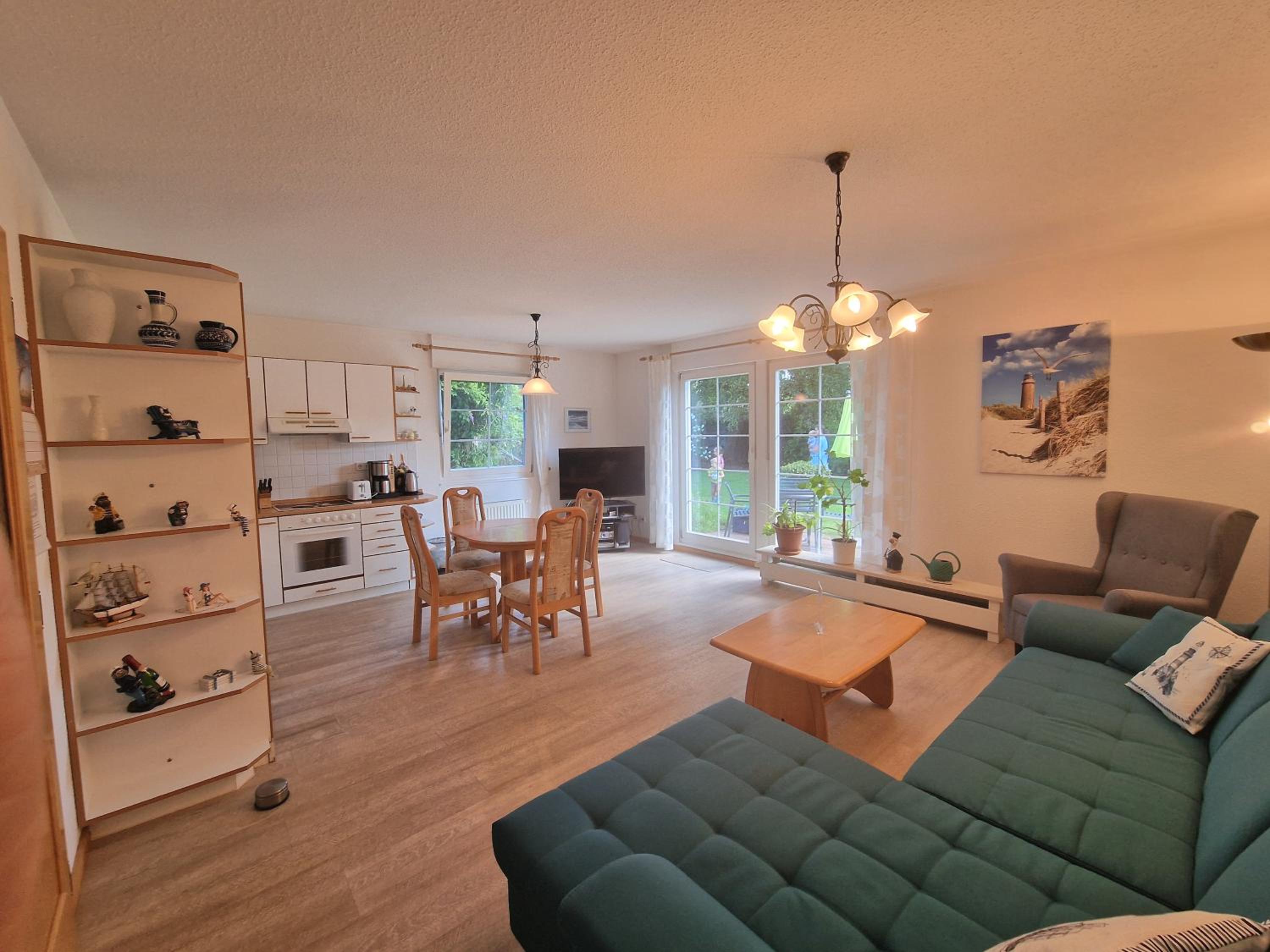 One-Bedroom Apartment with Garden photo 1