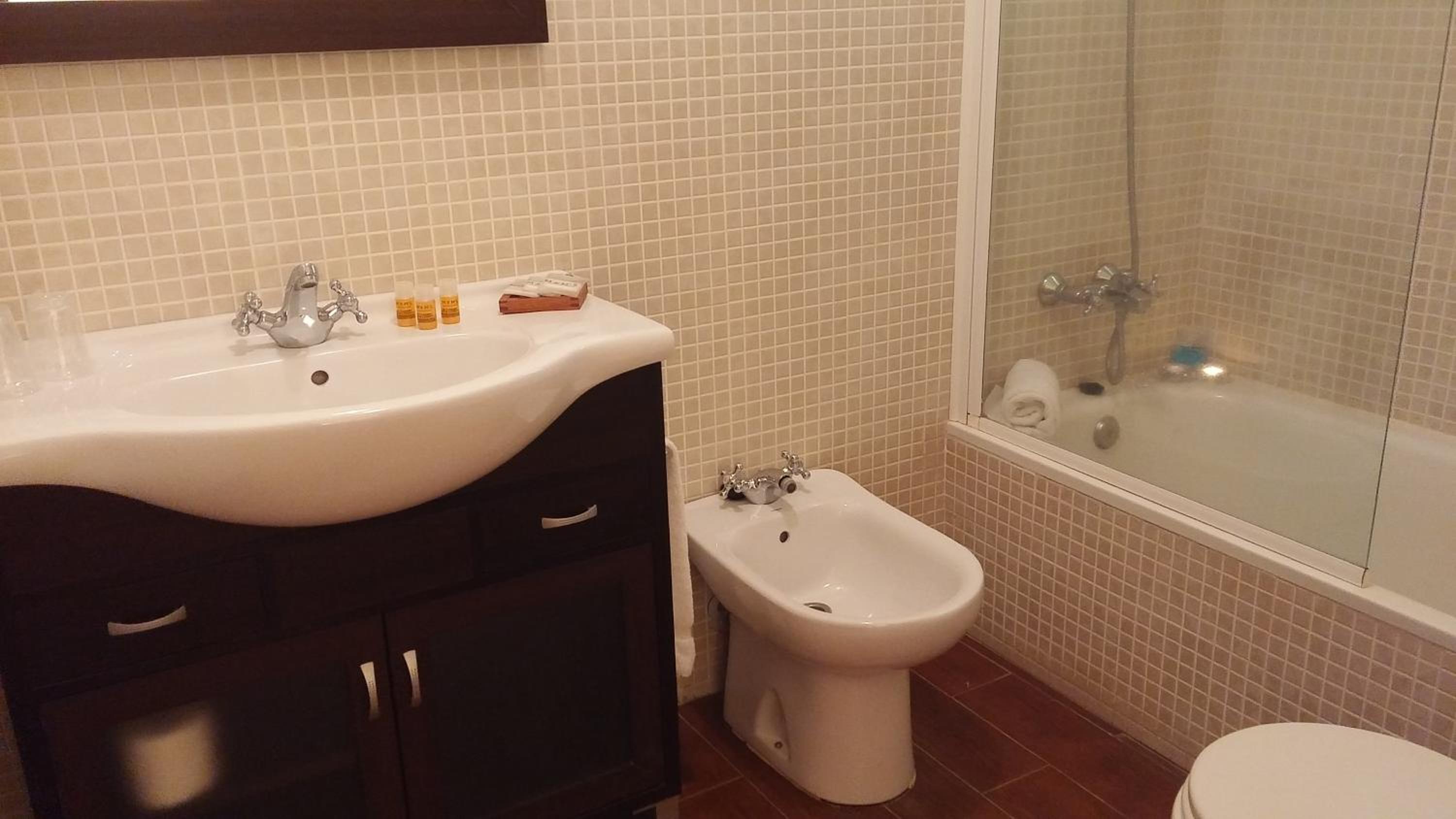 Double Room with Mountain View - Photo 2