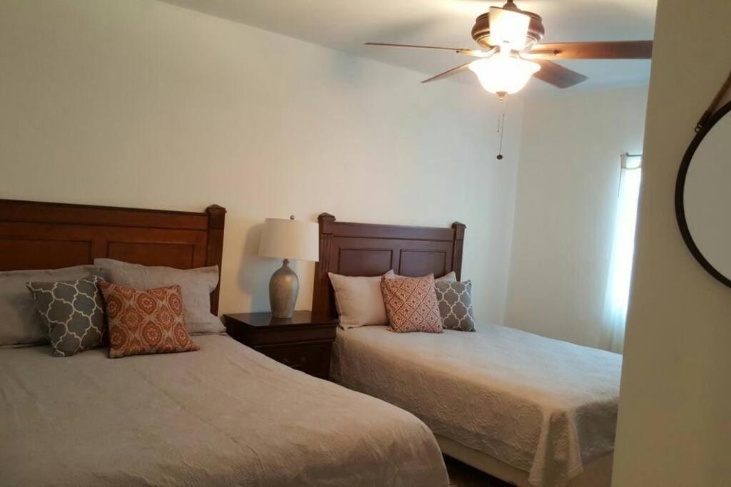 Three-Bedroom House photo 2