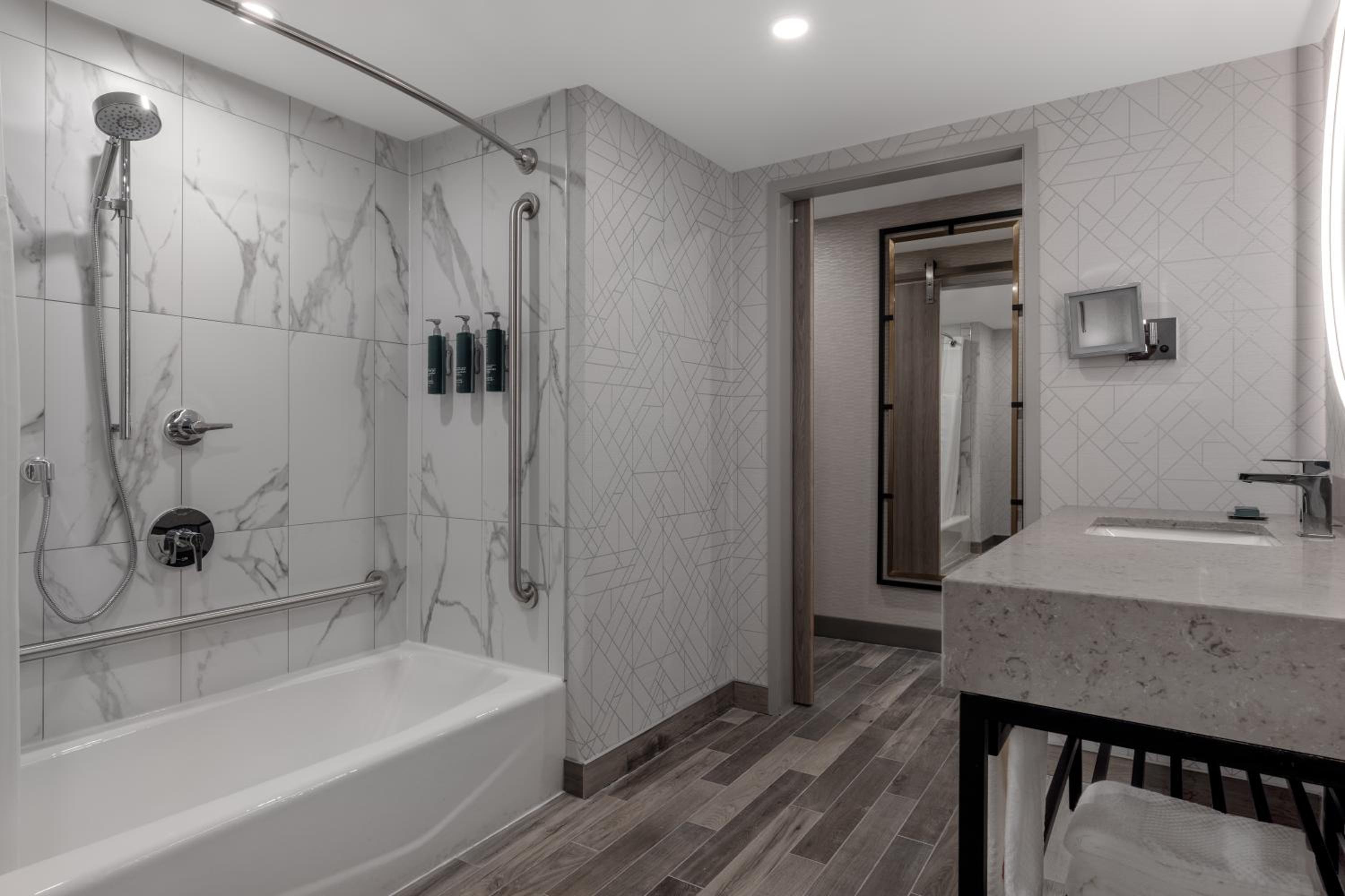 DoubleTree by Hilton Kingston - Newly Renovated, Billede 6