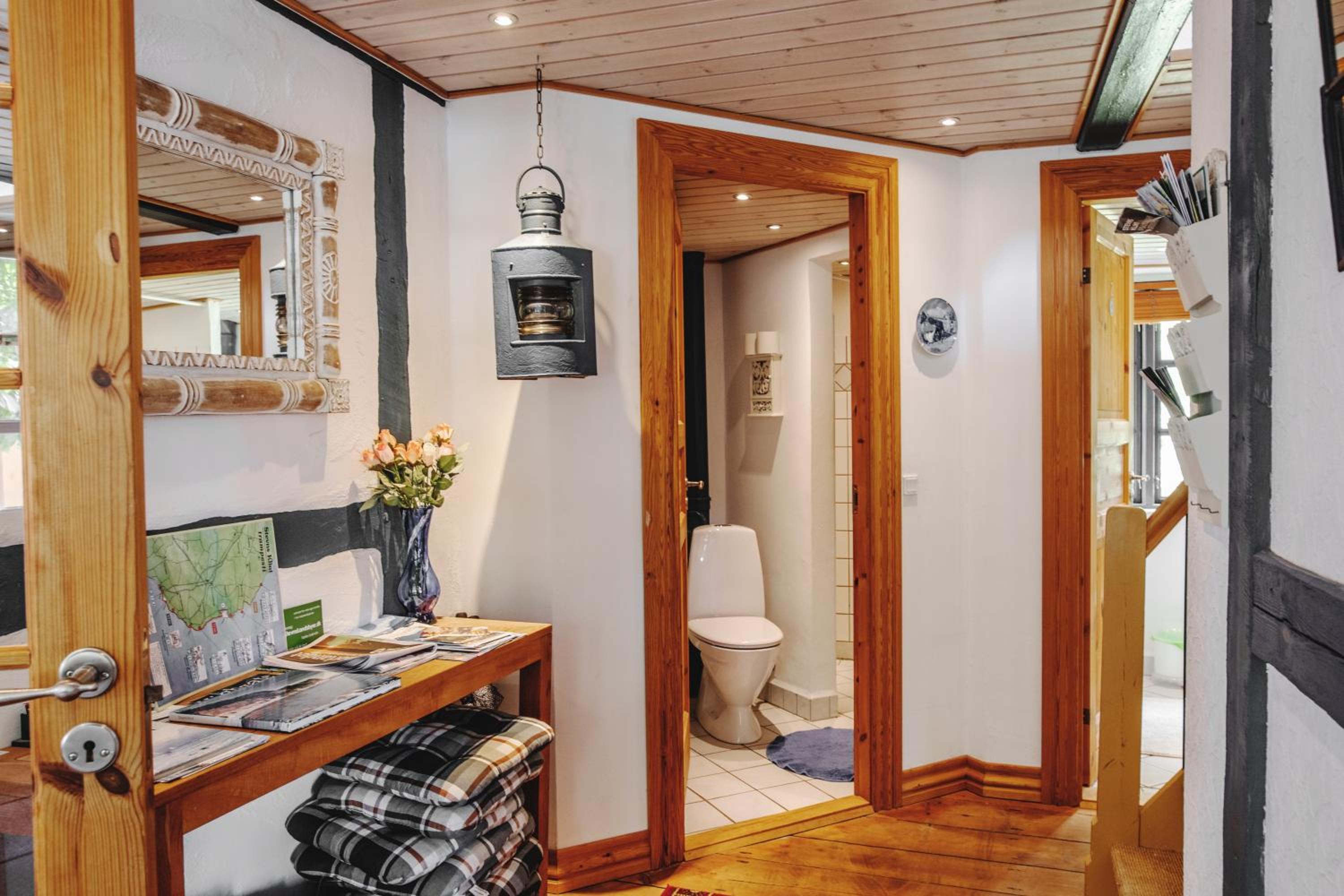 Double Room with Private External Bathroom photo 2