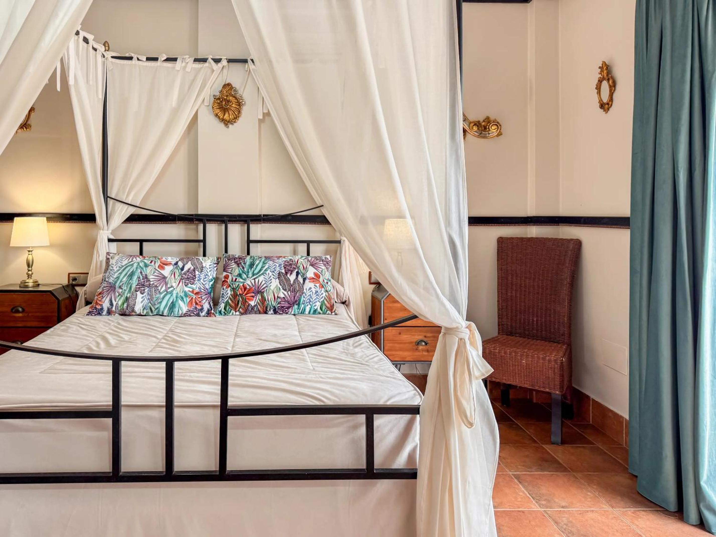 Double Room with Terrace - Photo 1