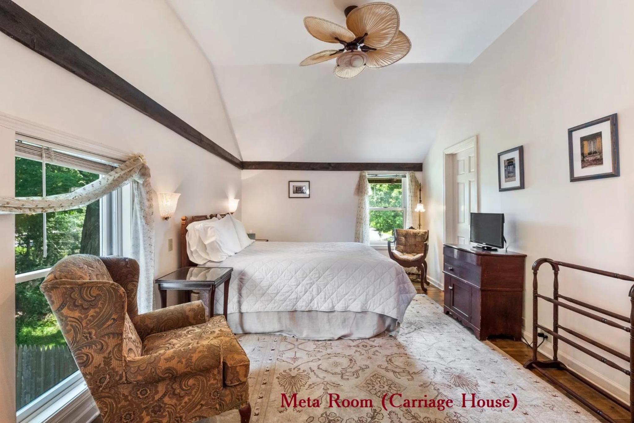 Deluxe Queen Room photo 1