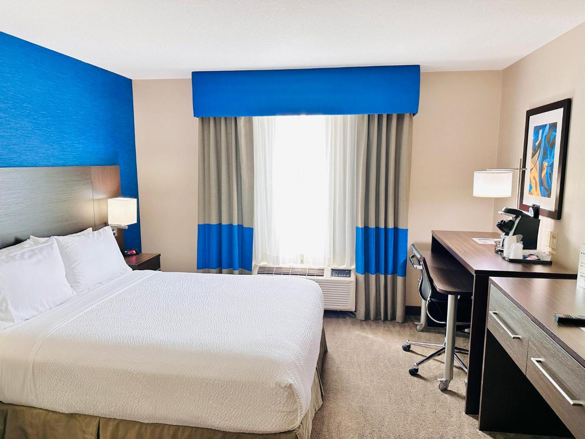 Standard Room - Photo 1