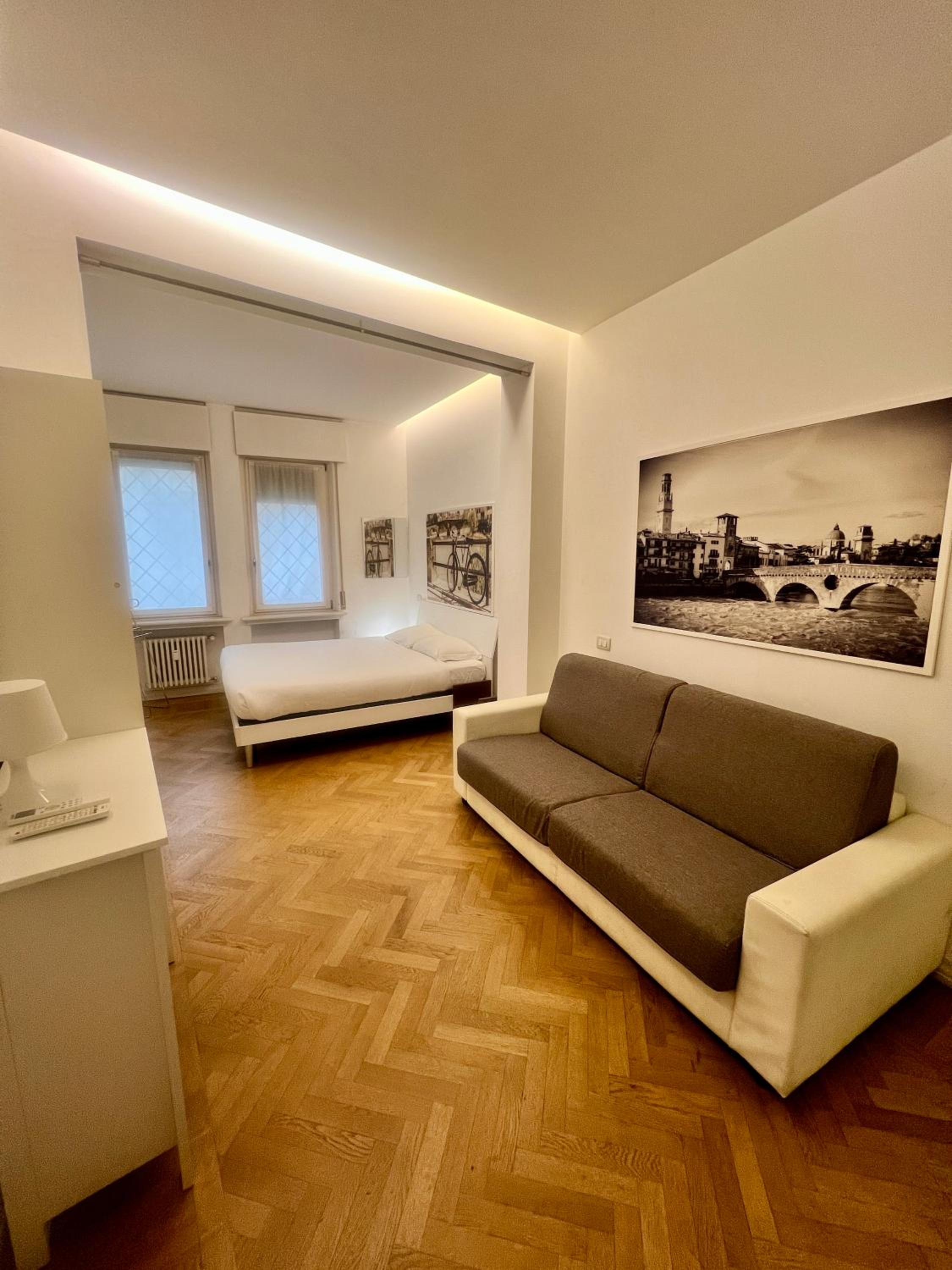 Quadruple Room with Private Bathroom
