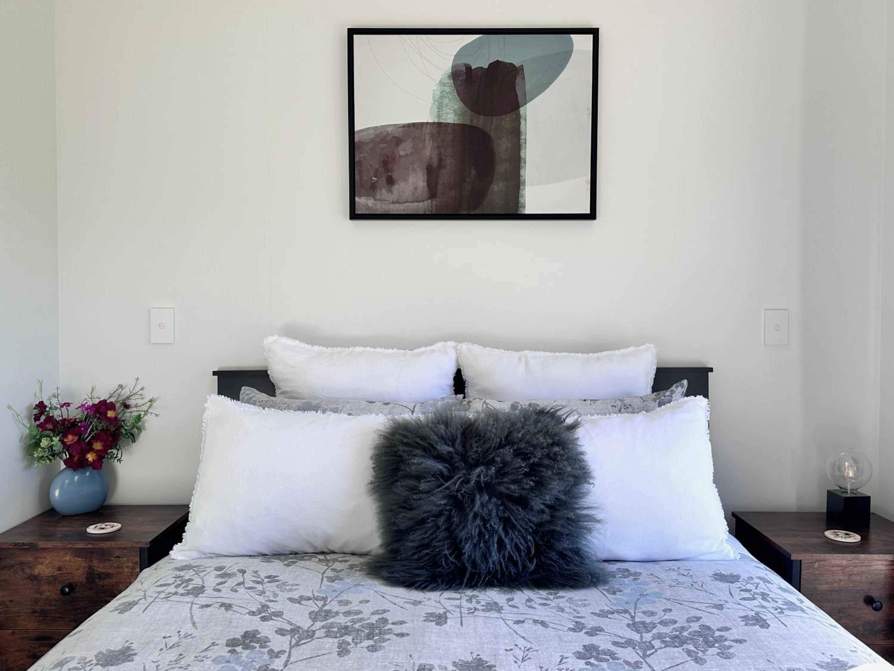 Two-Bedroom House photo 3