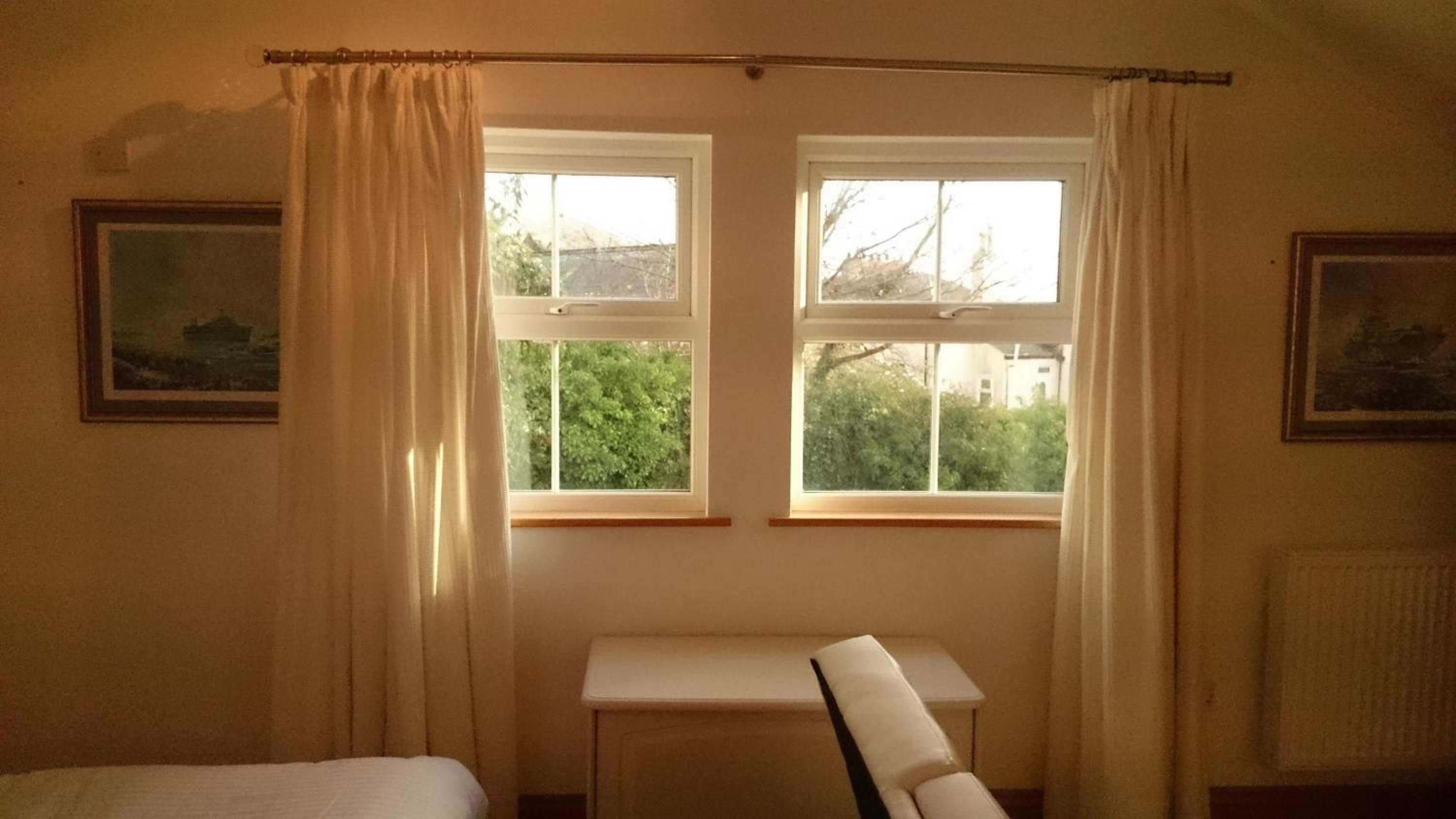 Deluxe Family Room photo 3