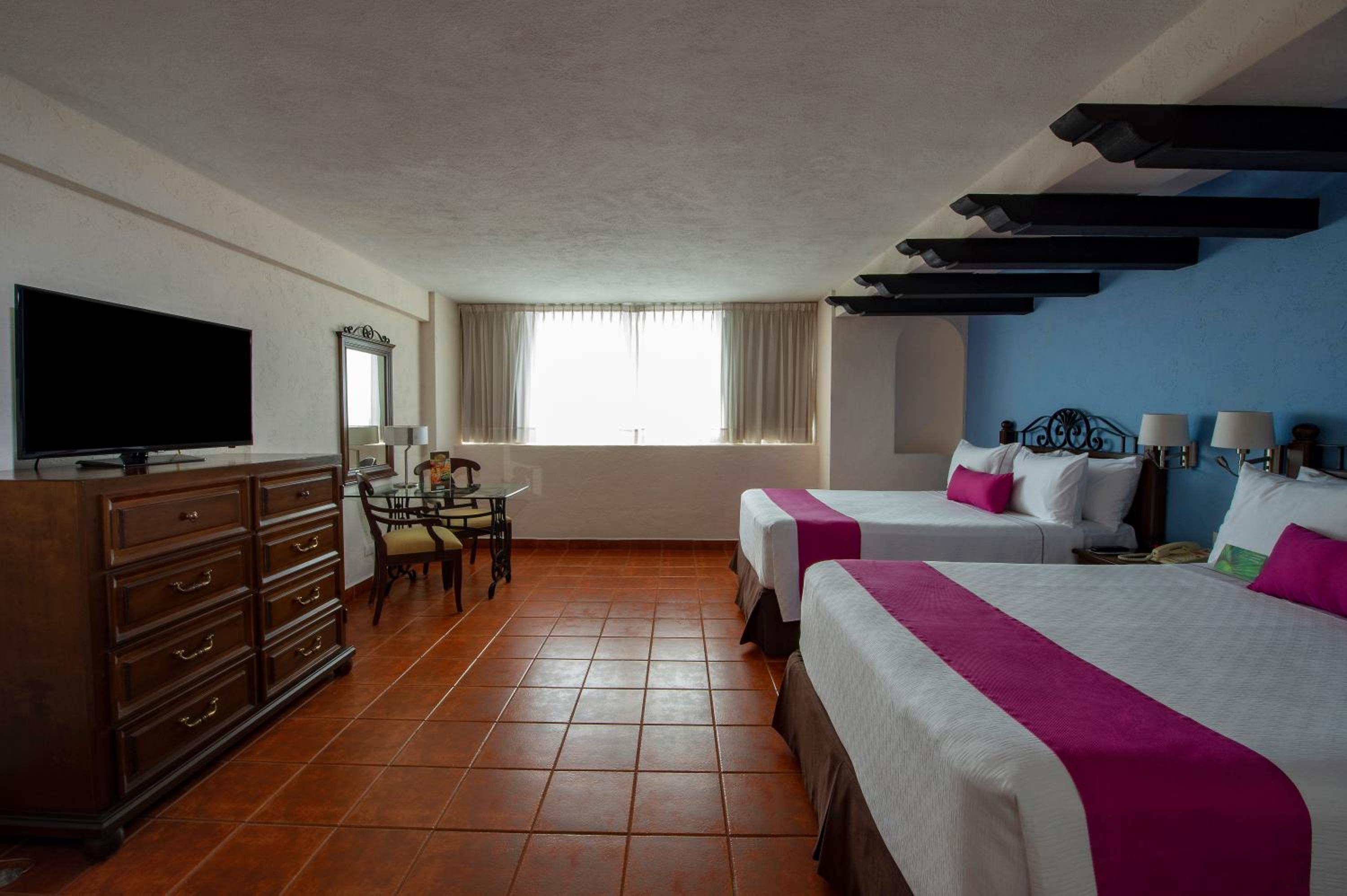 Junior Suite - Photo 1
