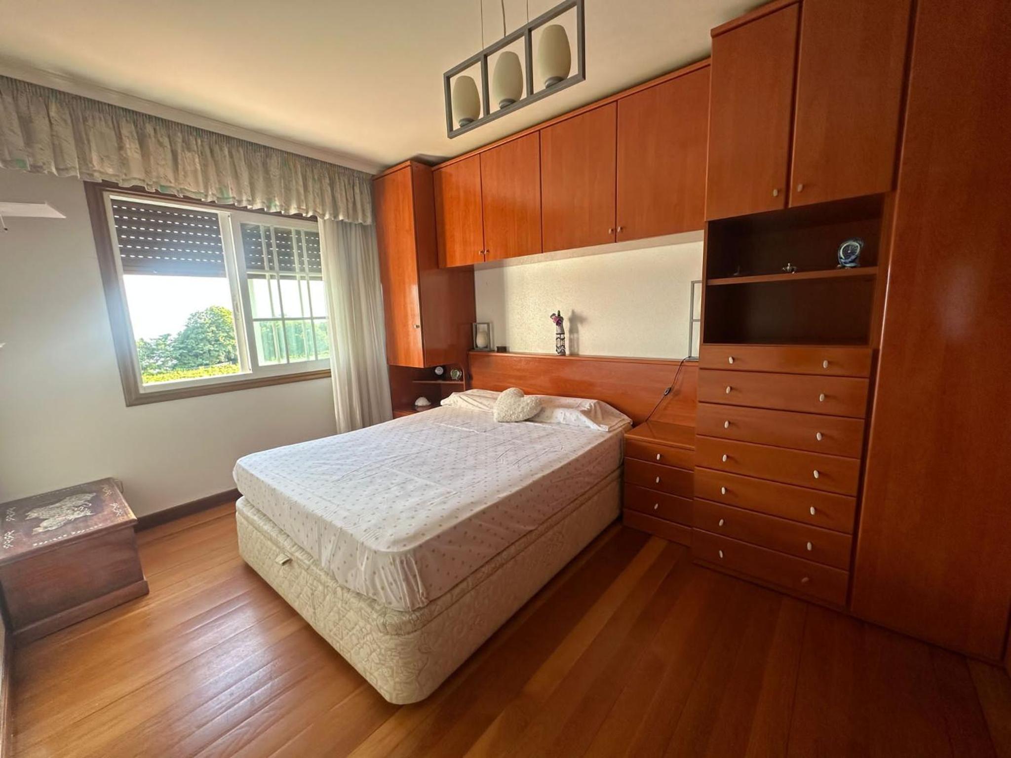 Casa de cuatro habitaciones