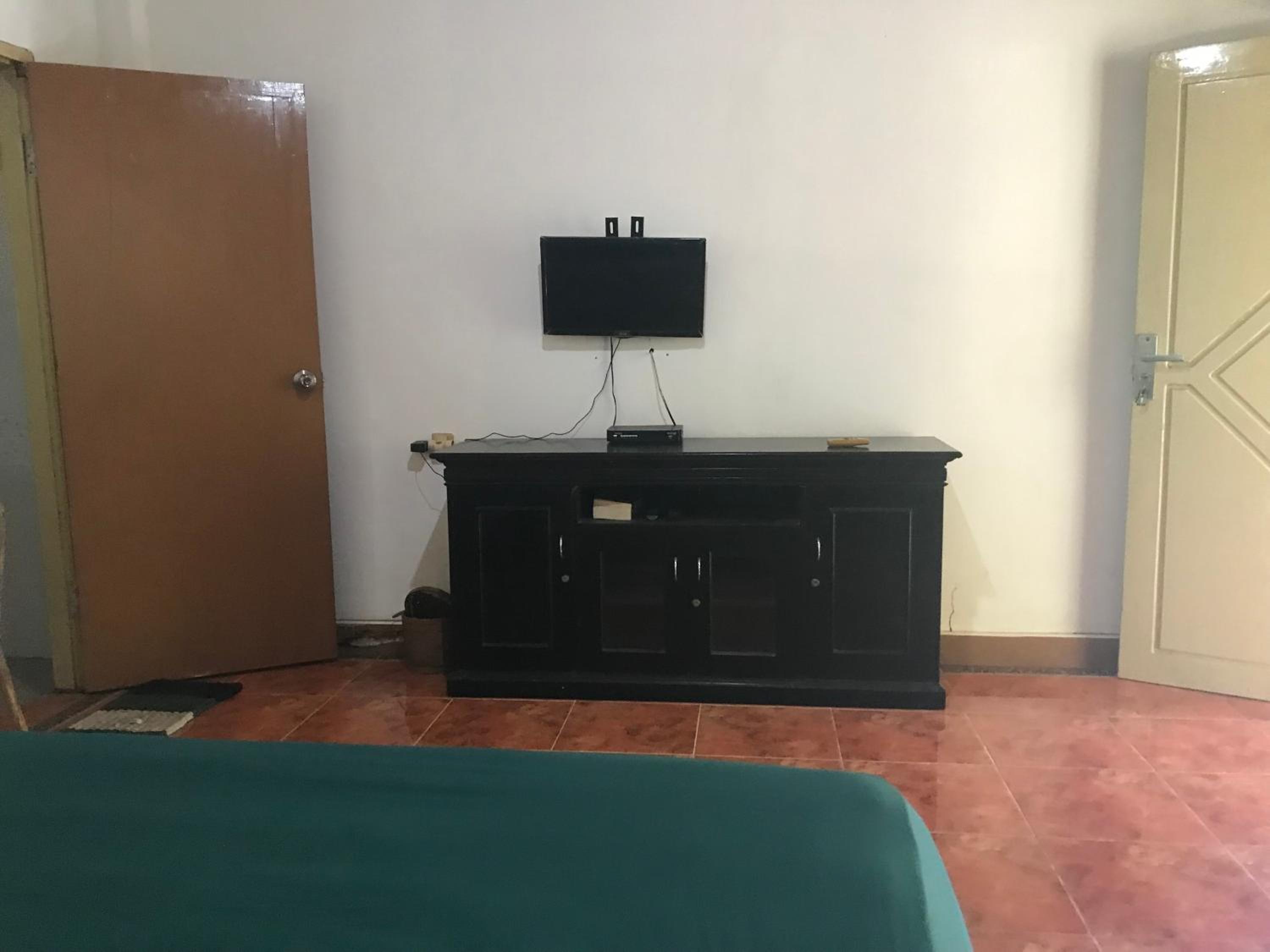 Large Double Room photo 1