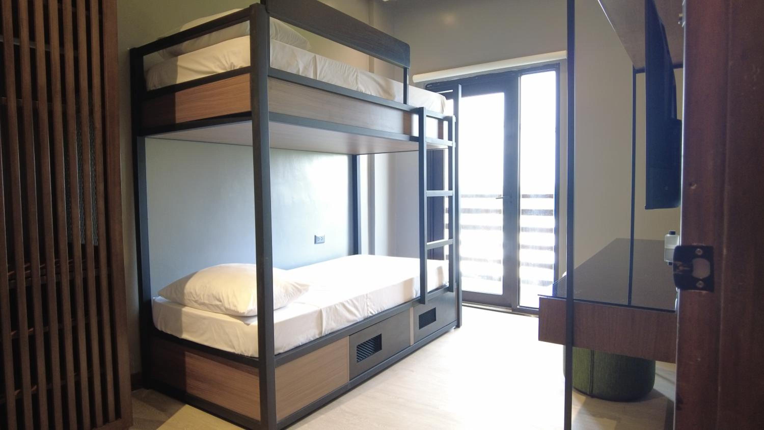 Family Suite - Photo 7