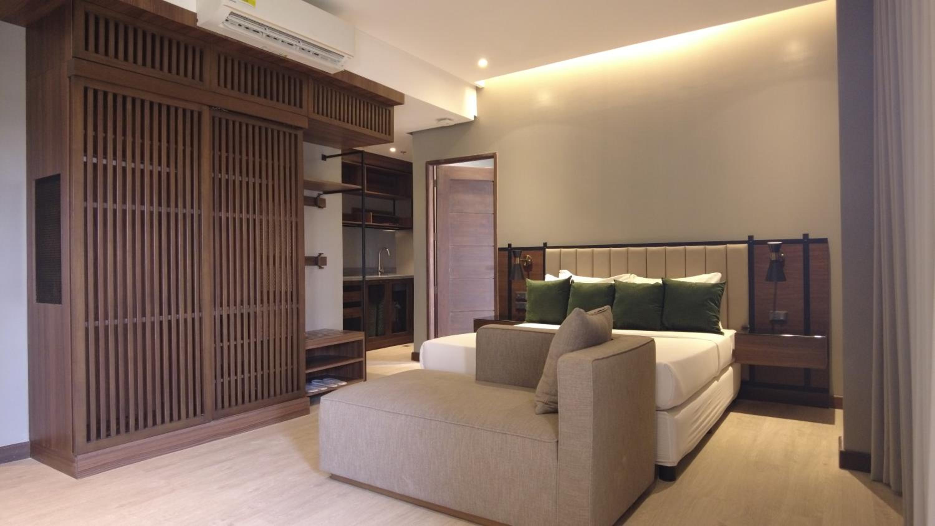 Family Suite - Photo 10