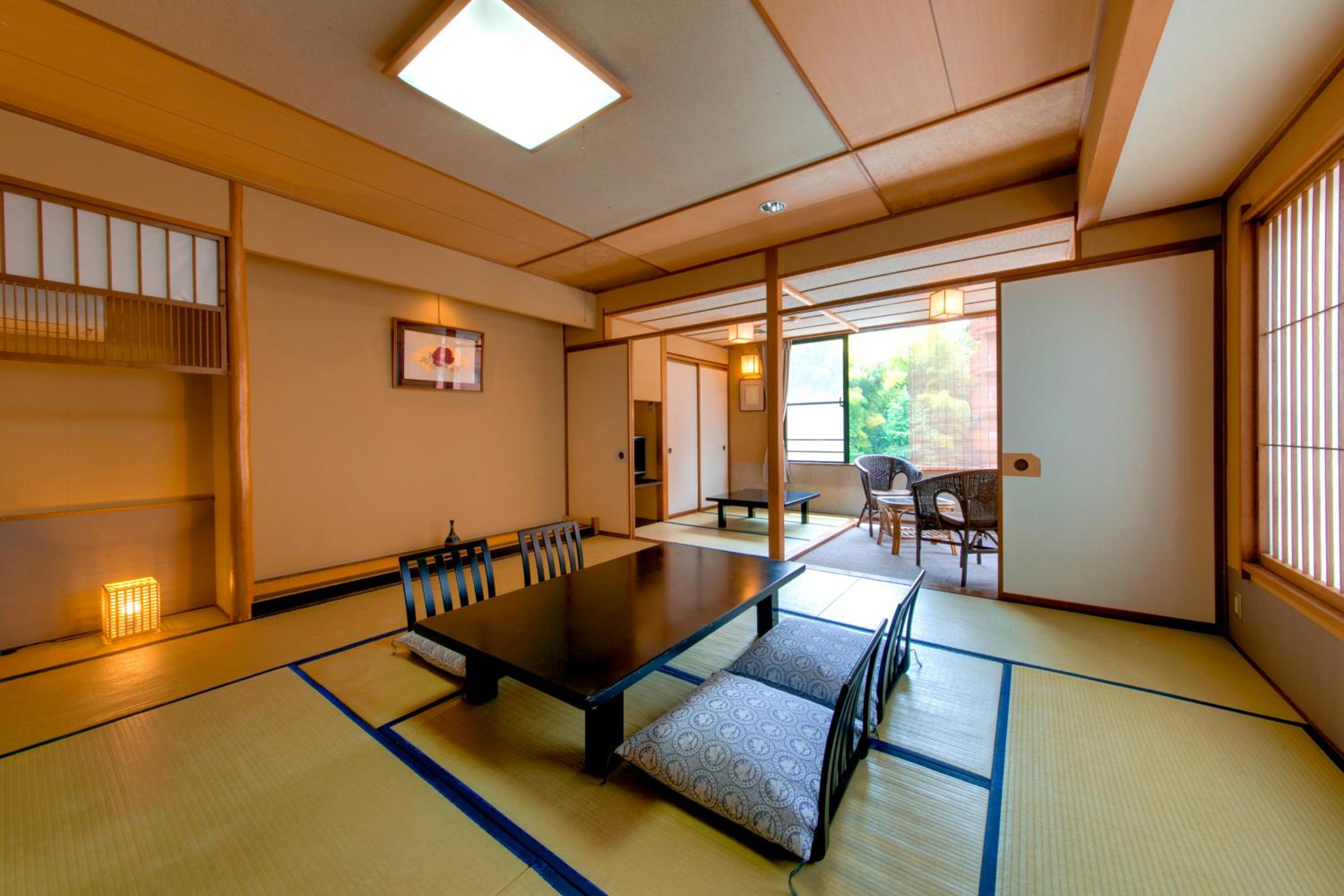 Japanese-Style Room