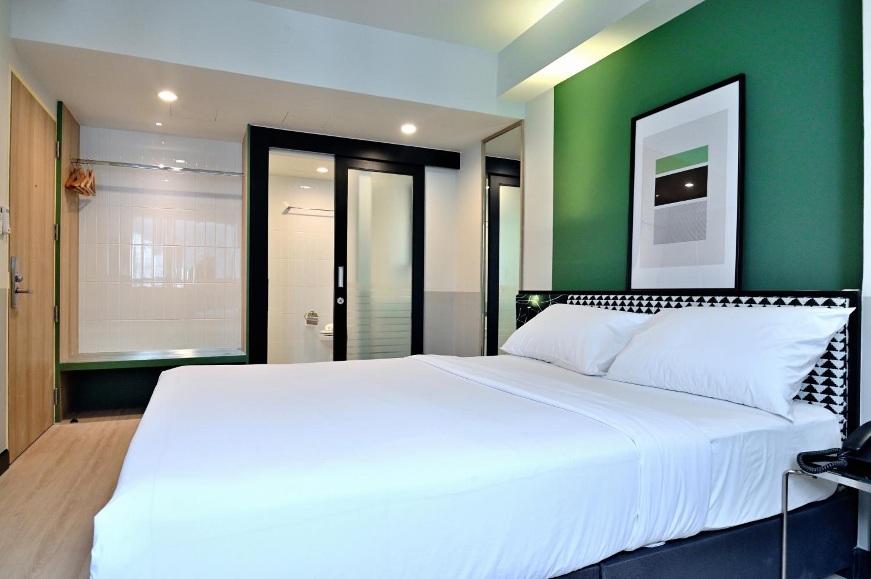 Superior Double or Twin Room photo 2