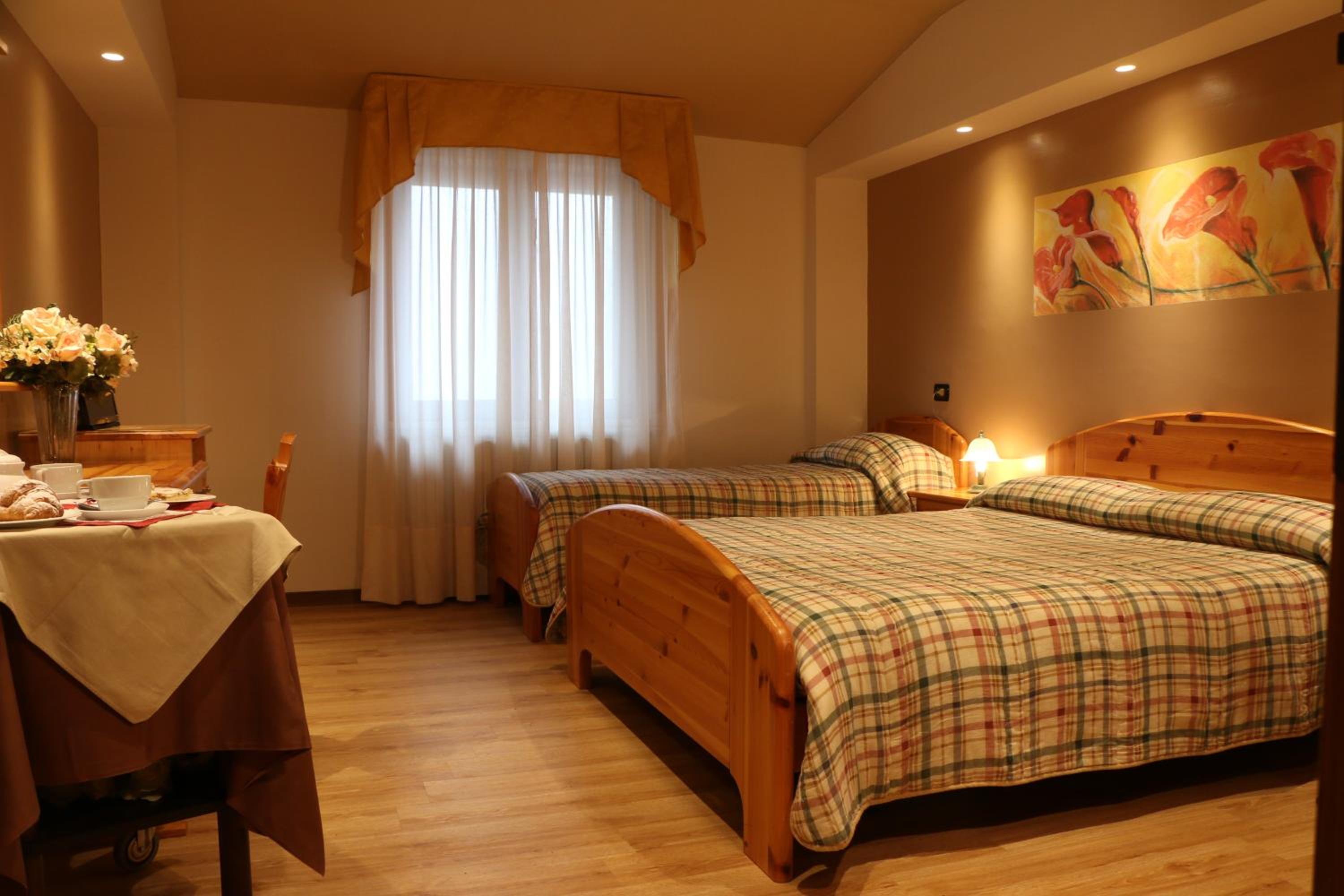 Triple Room - Photo 1