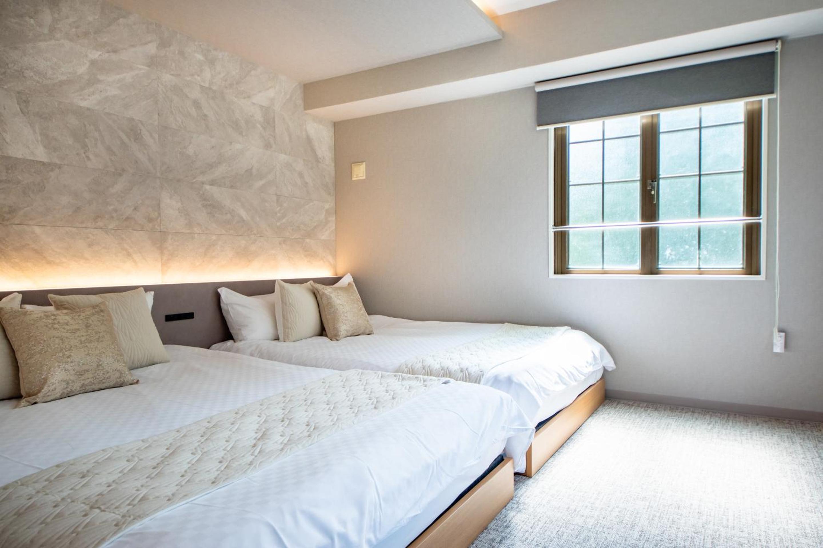 Double or Twin Room - Photo 16