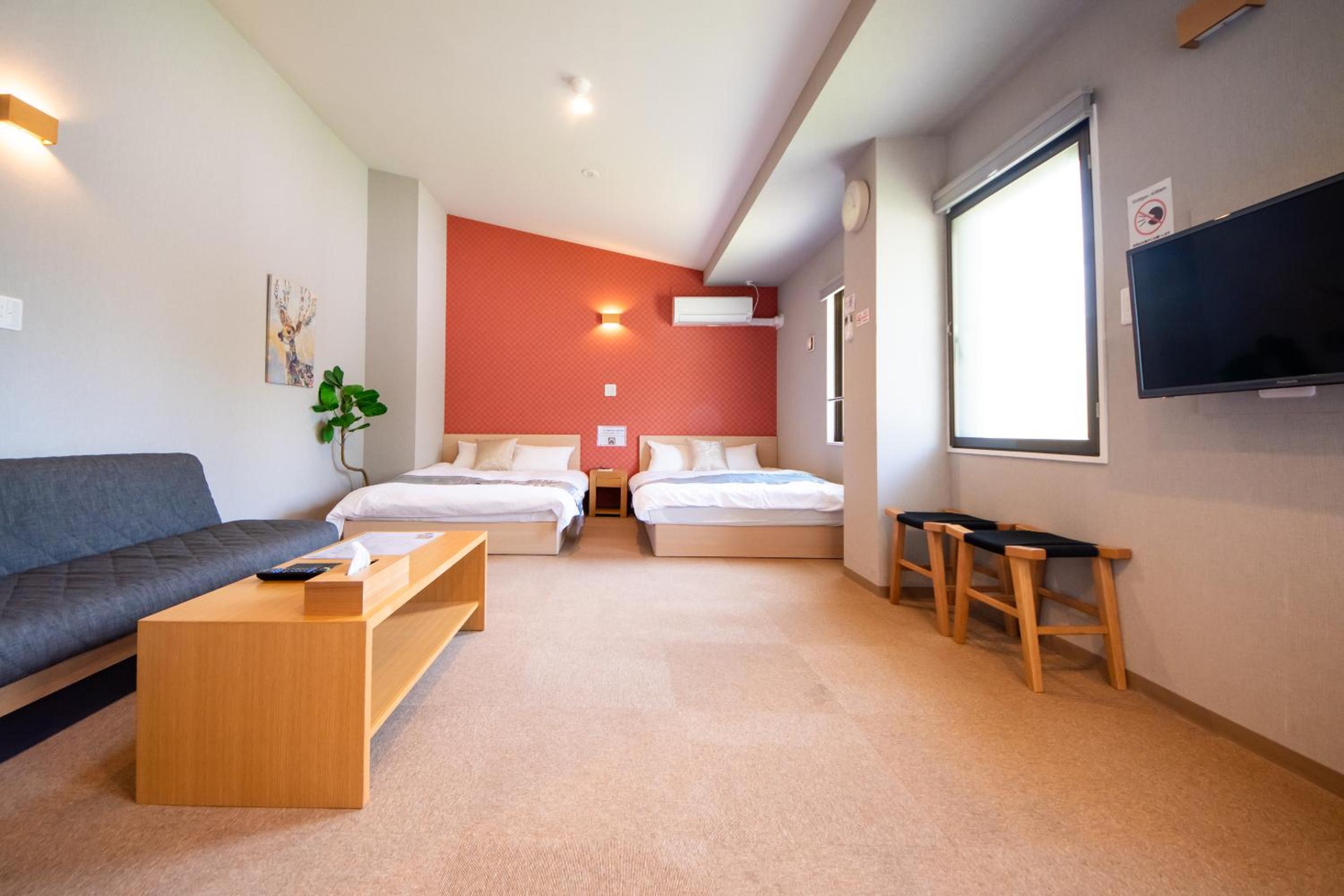Double or Twin Room - Photo 4