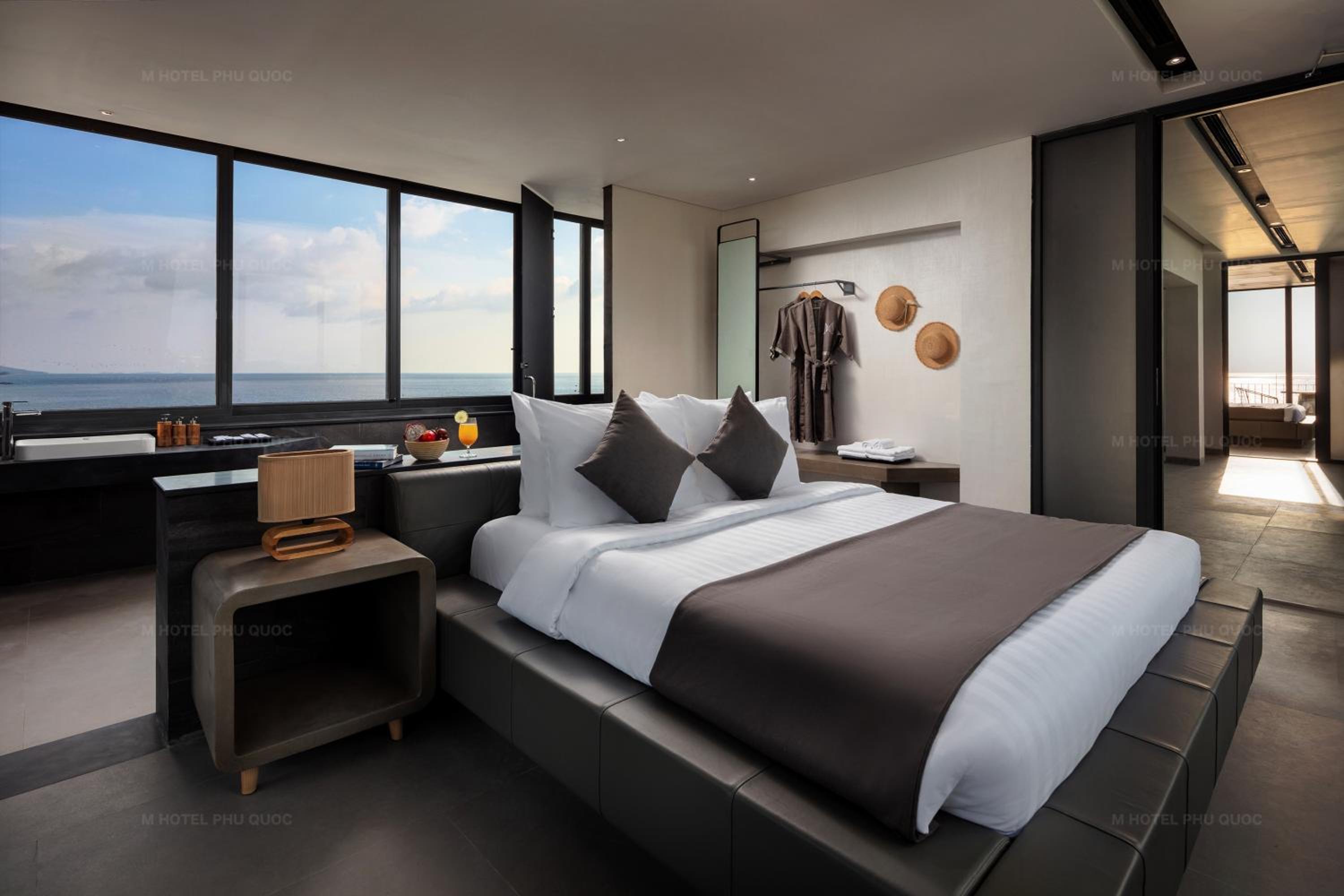 Rooftop Partial Seaview Suite  - Photo 4