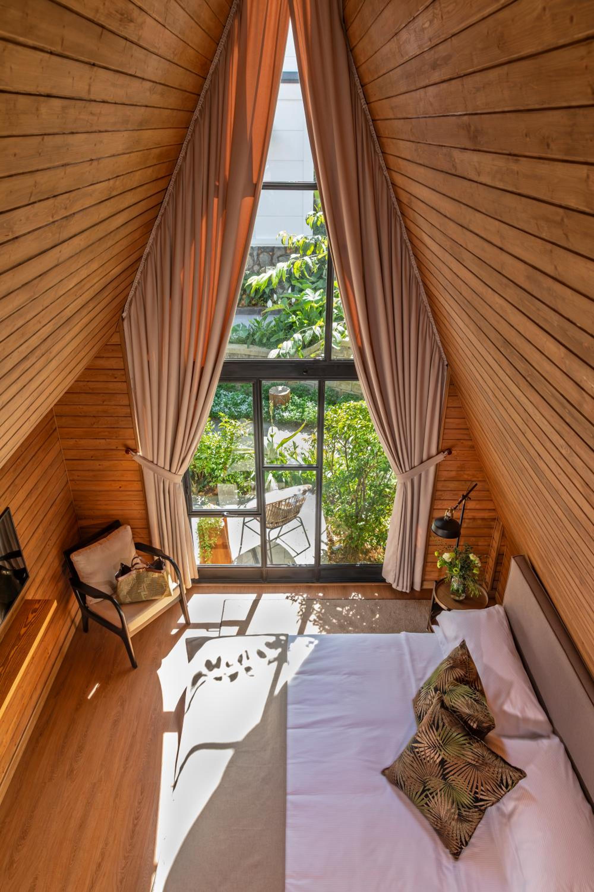 Bungalow King Garden View photo 3