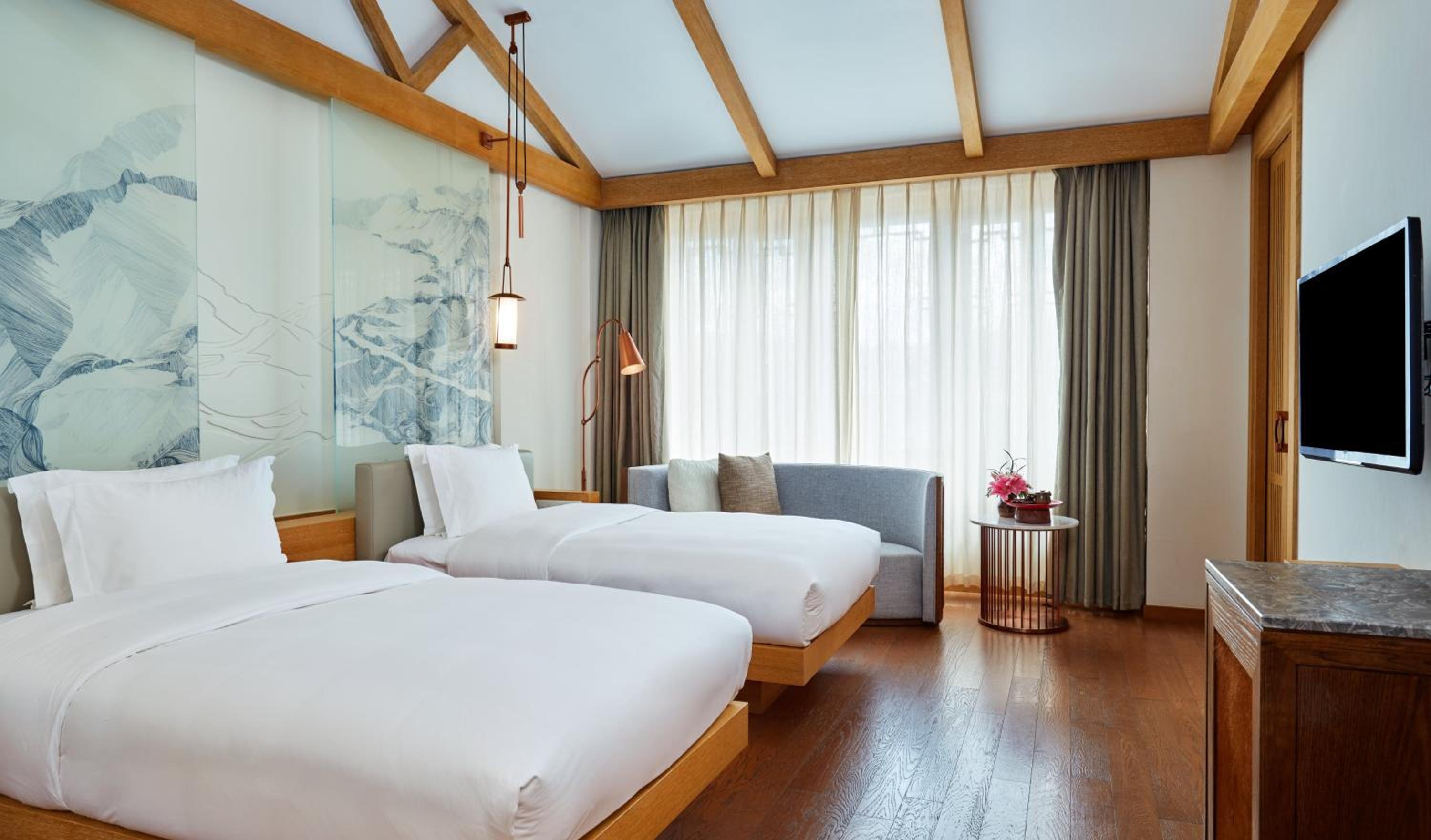 Standard King Room