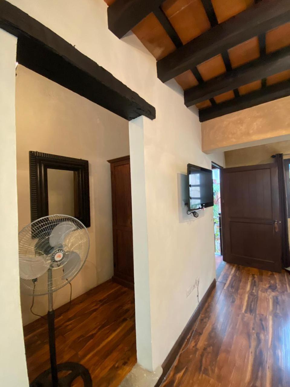 Family Room photo 2