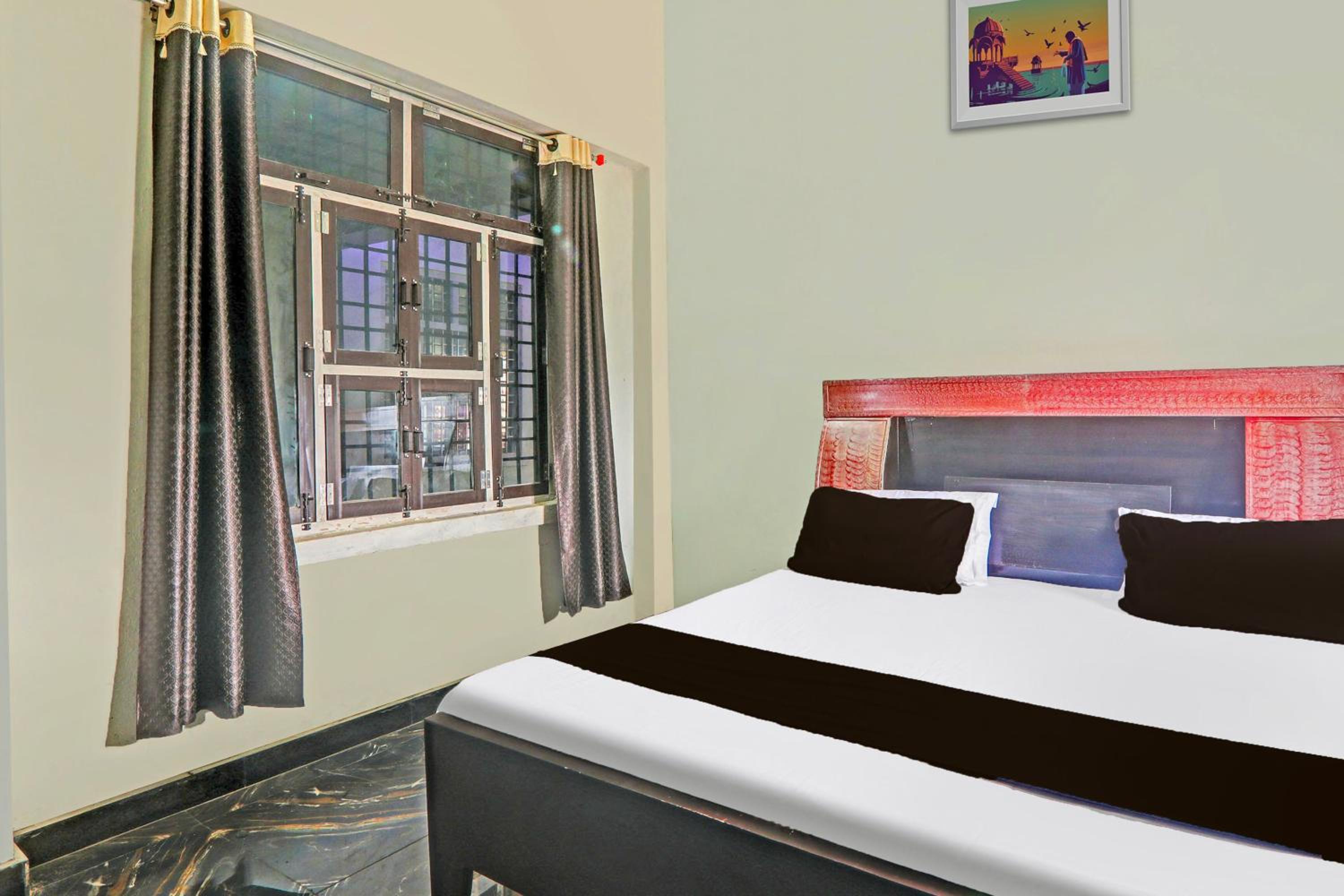 Classic Triple Room photo 1