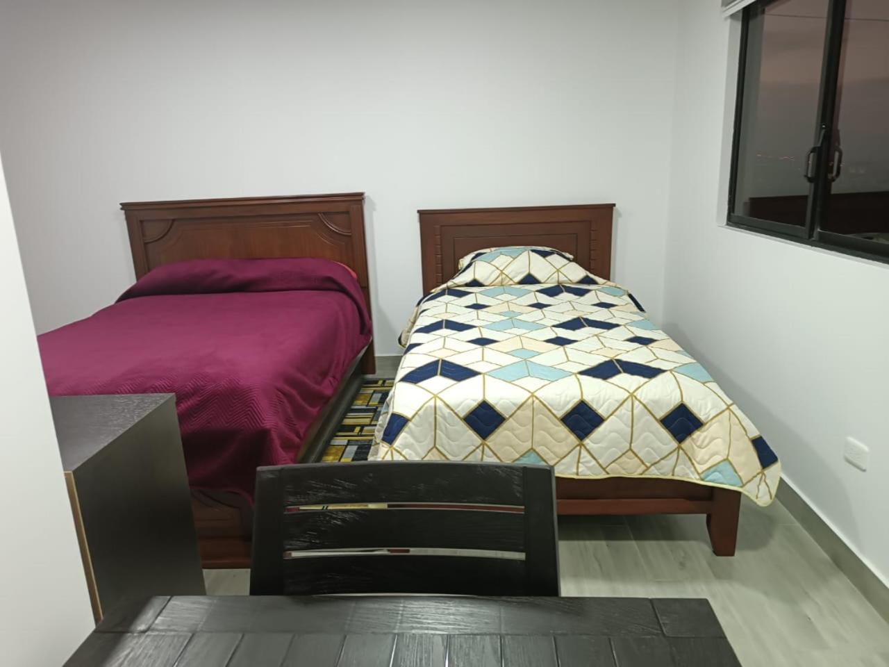 Large Twin Room photo 2