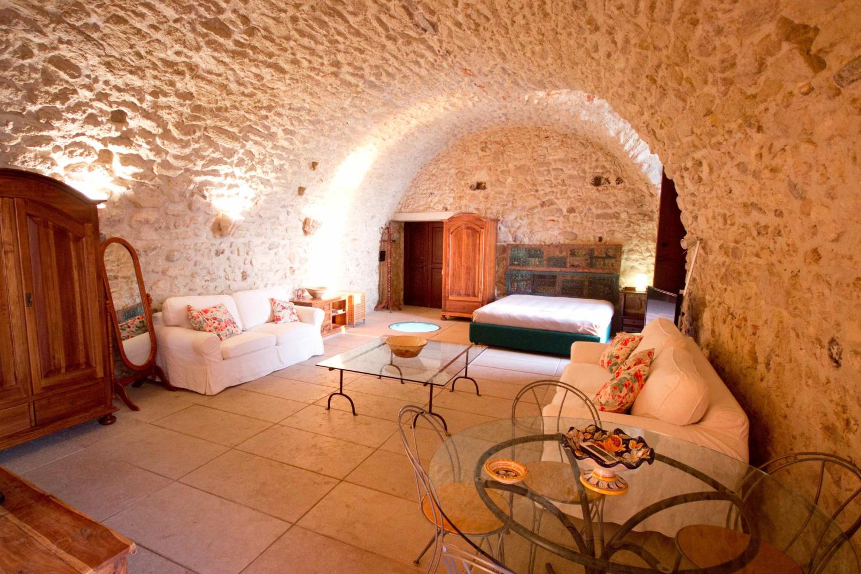 One-Bedroom Apartment with Terrace