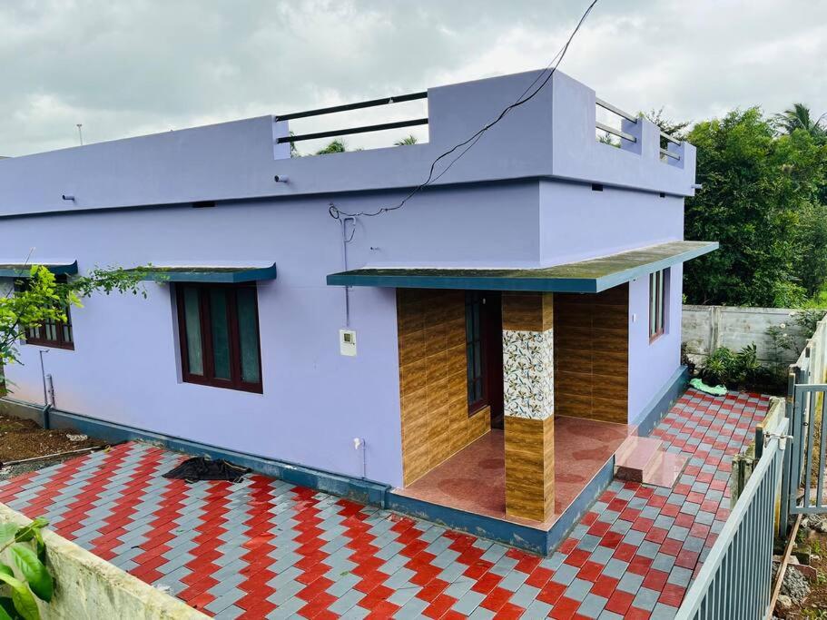 Villa photo 2