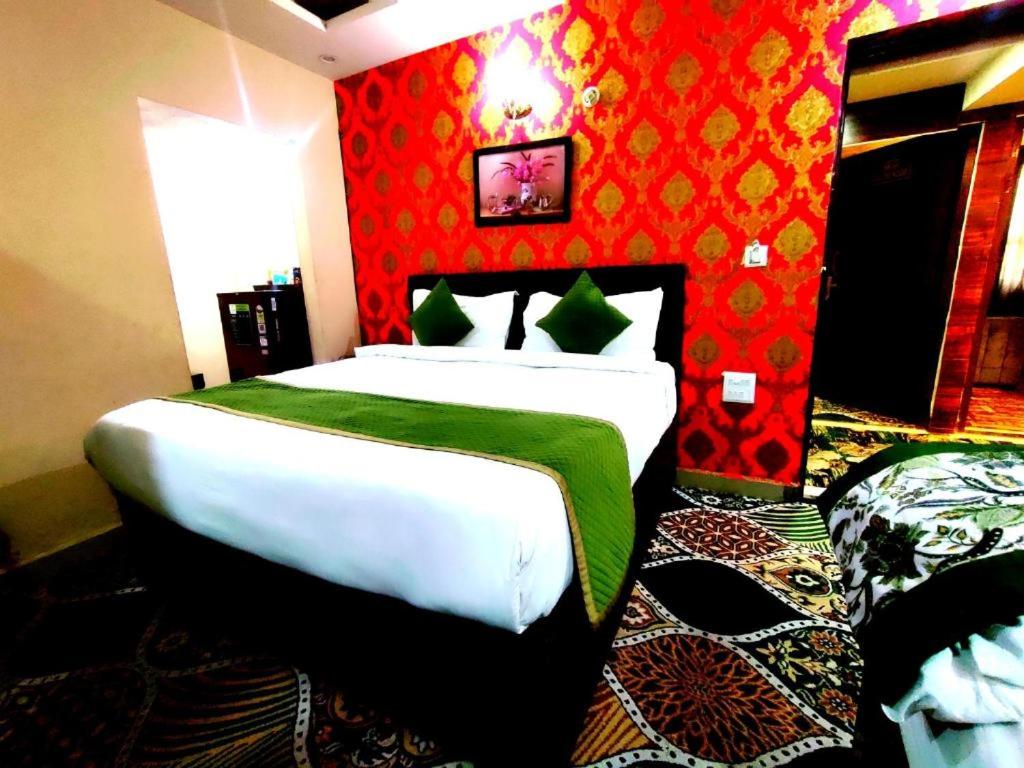 Executive Triple Room photo 3