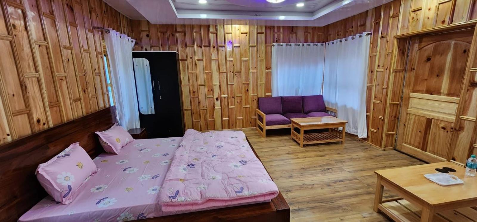 Deluxe Double Room photo 3