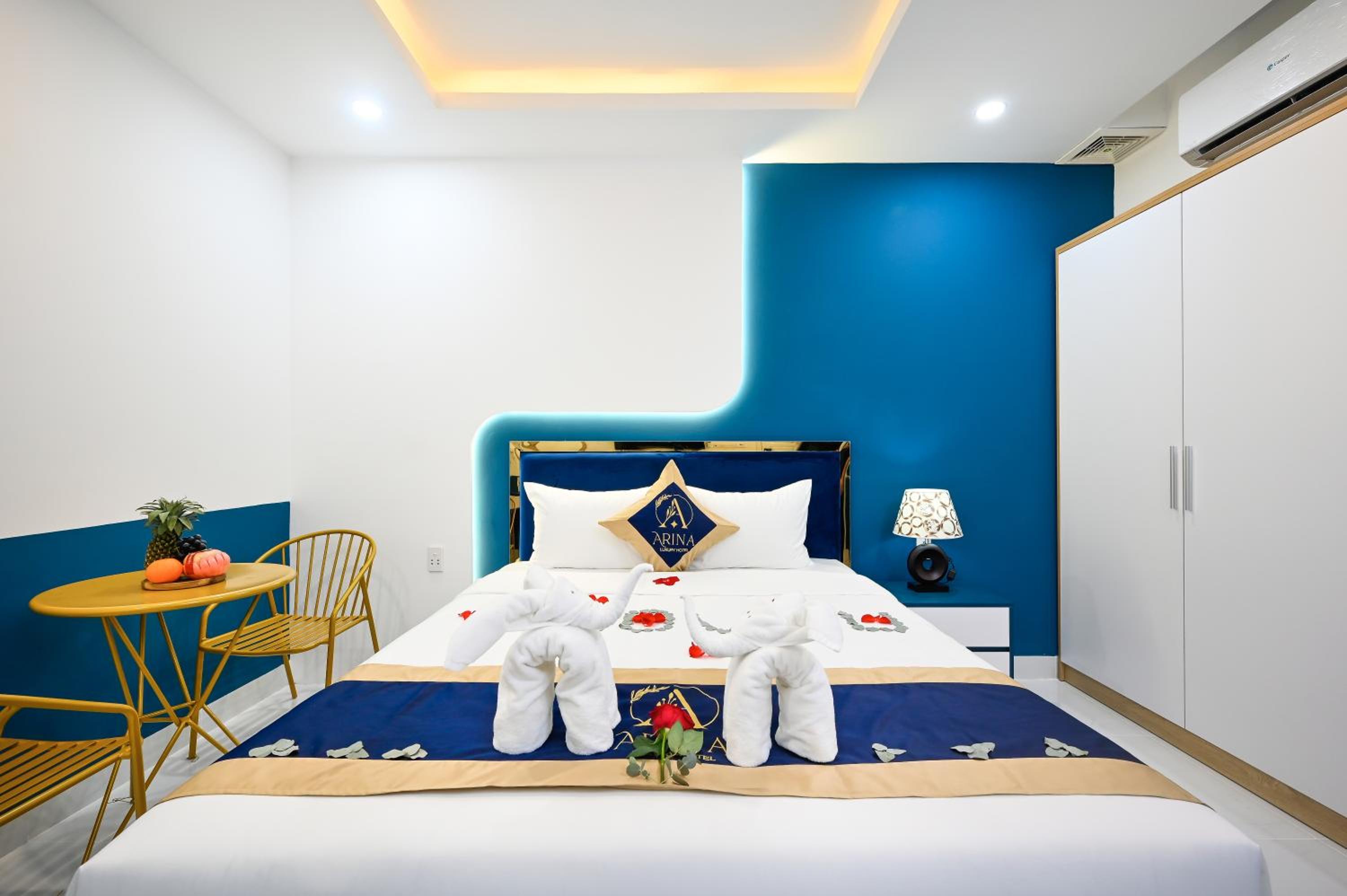 Superior King Room - Photo 2