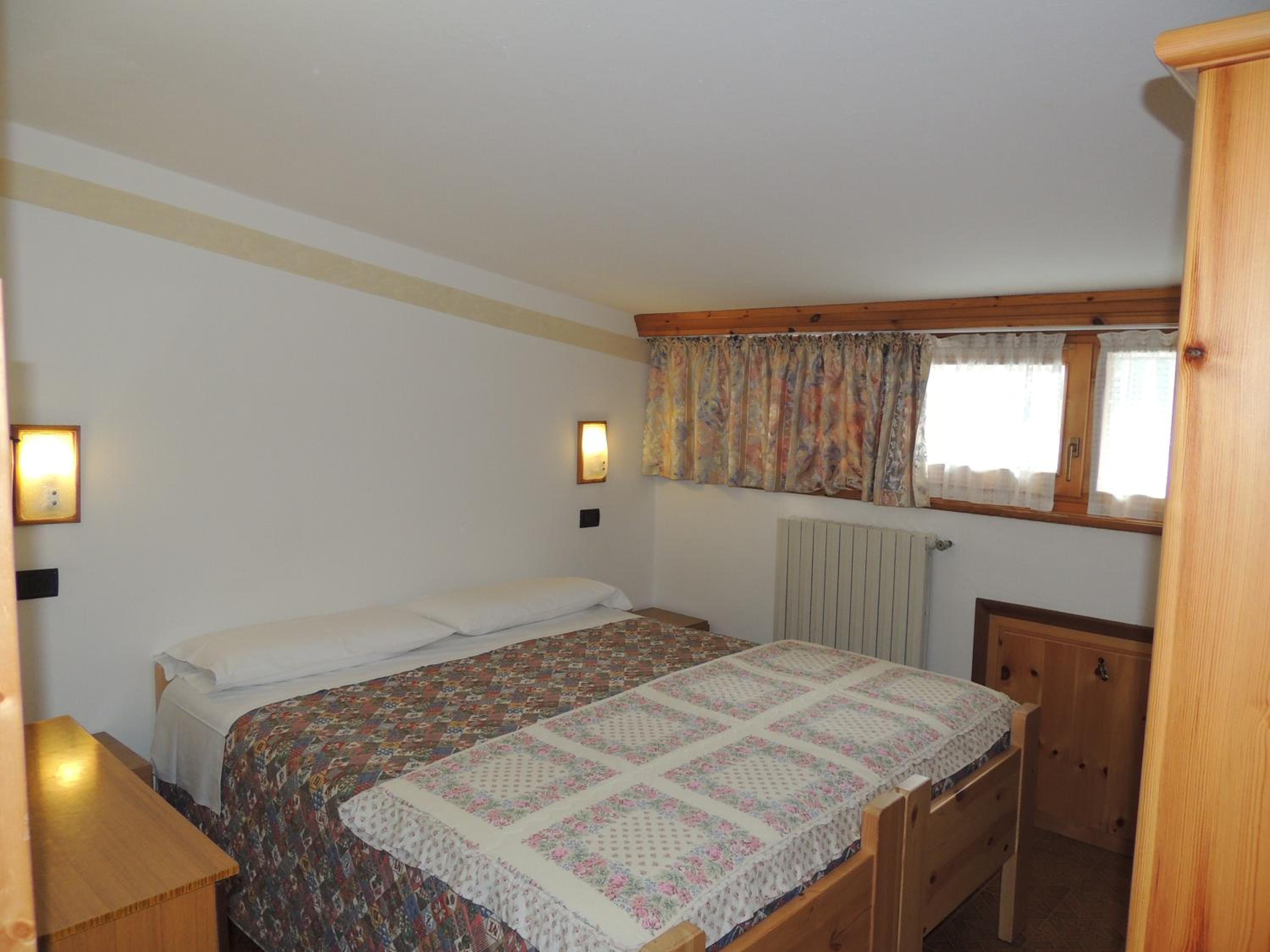 Double Room - Photo 6
