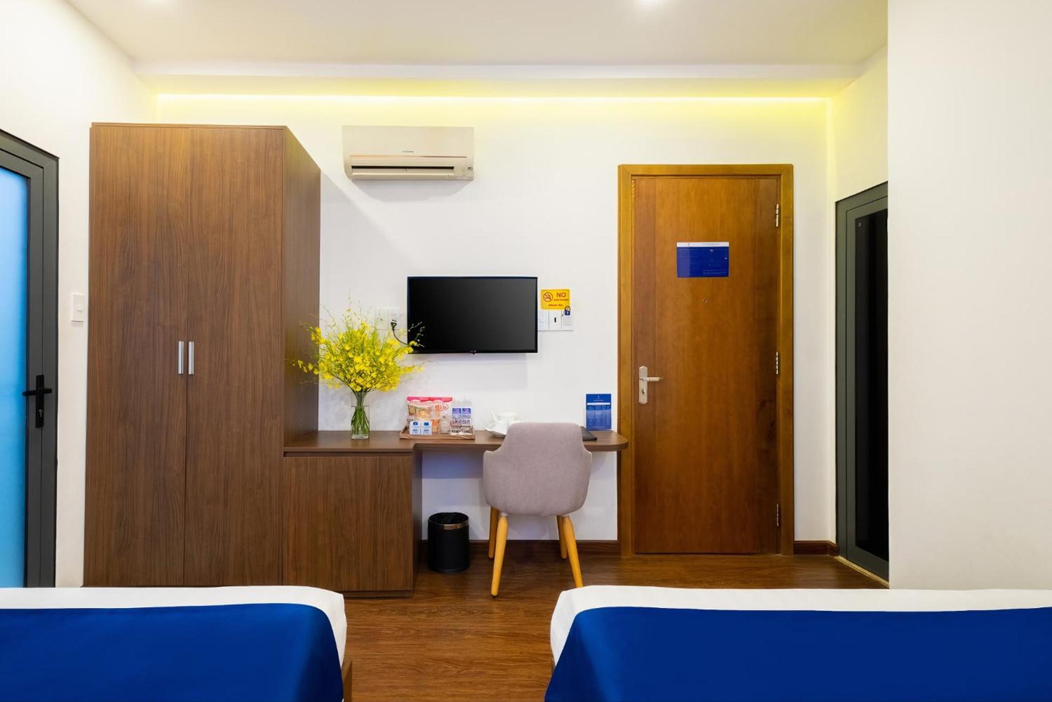 Twin Room - Photo 1