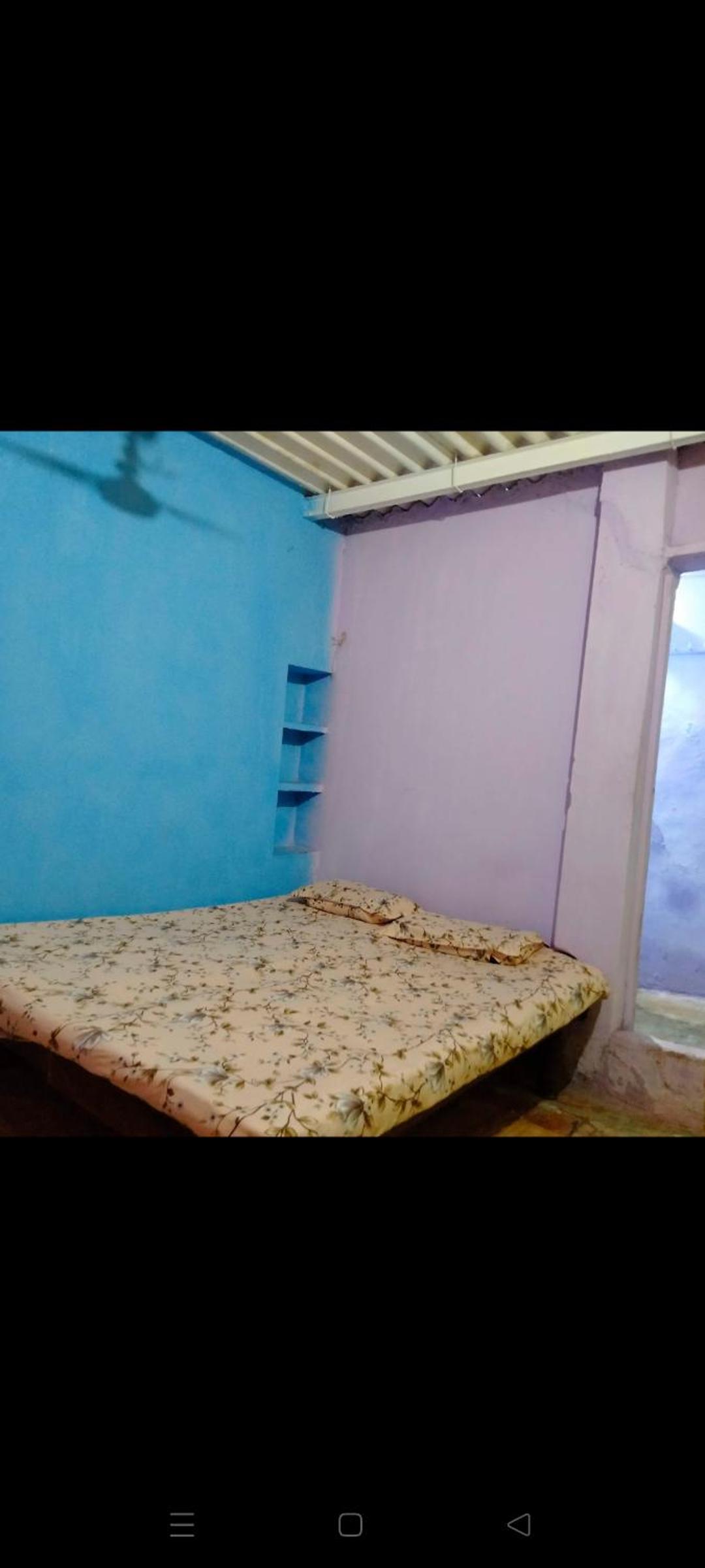 Budget Double Room photo 2