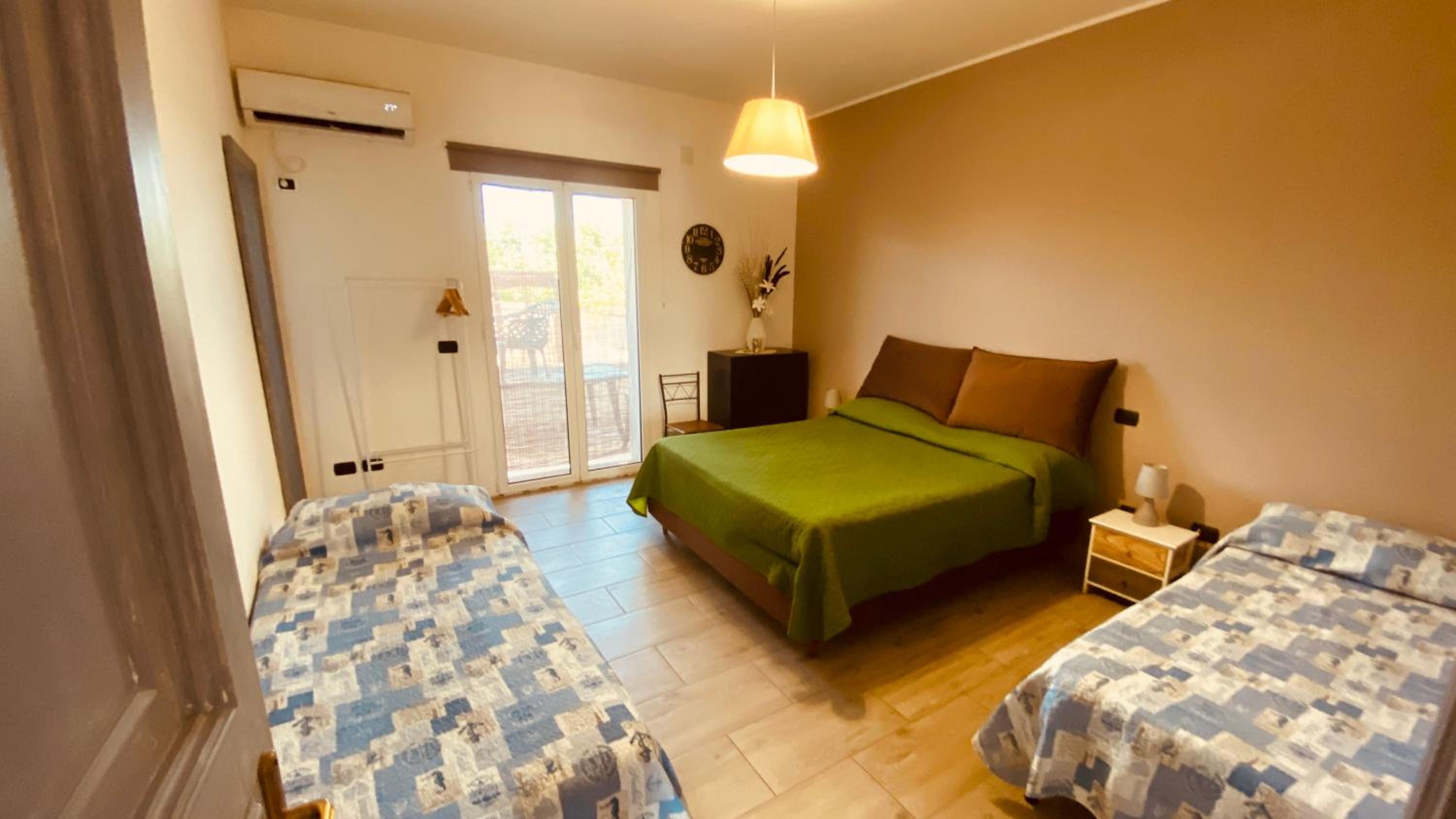 Double Or Twin Room With Private Bathroom photo 1