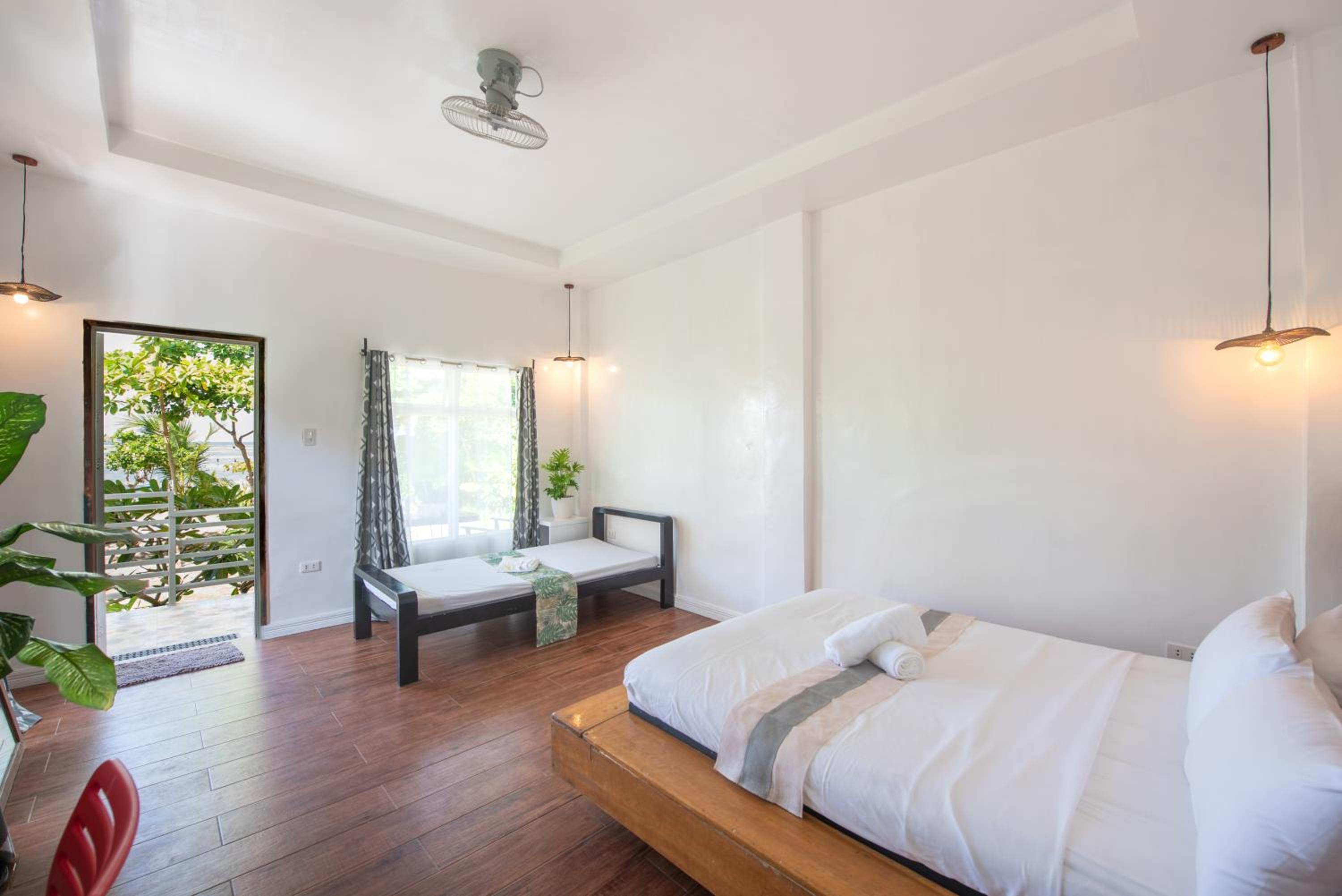 Deluxe Double Room with Sea View photo 1