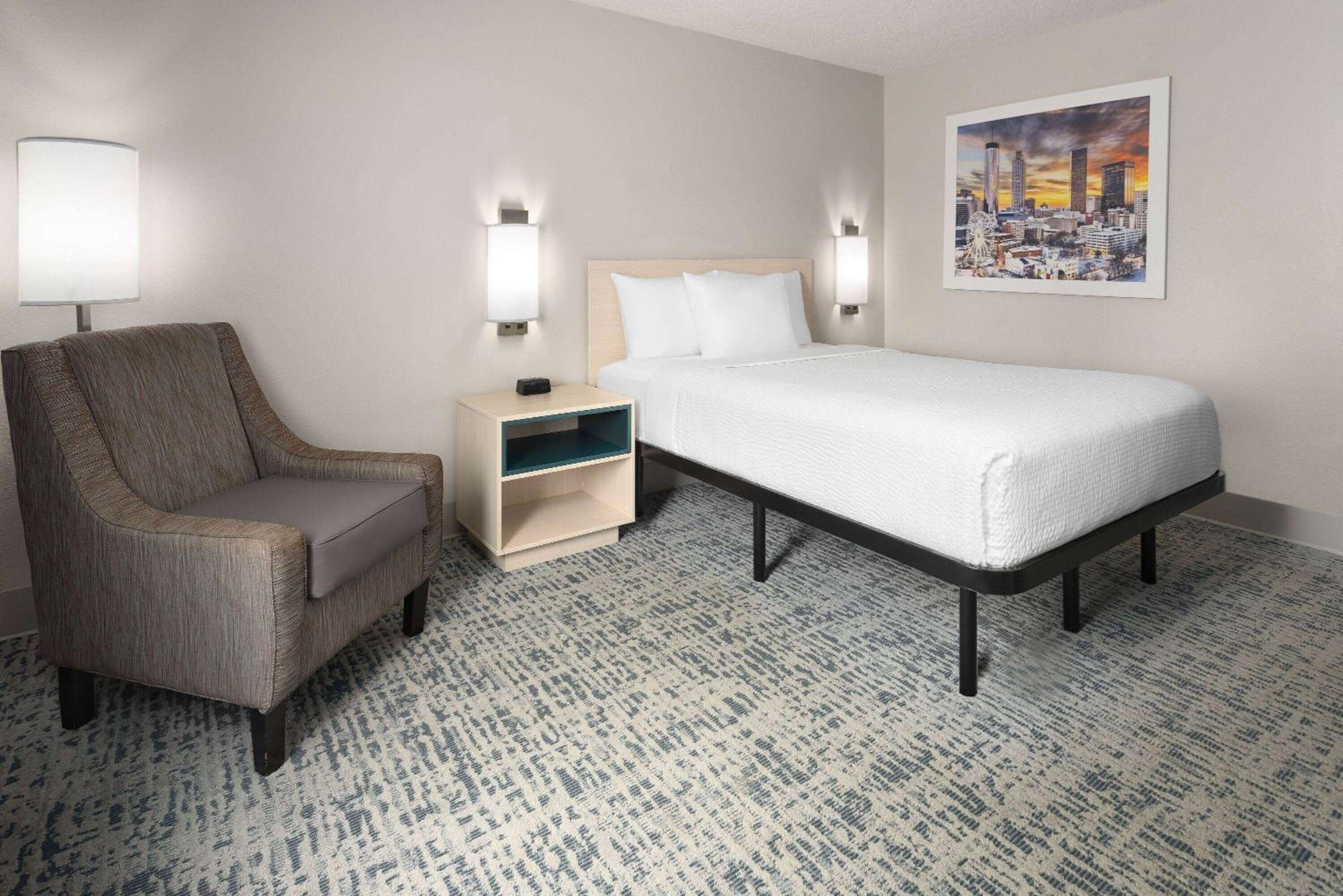 Queen Room - Disability Access/Non-Smoking - Photo 2